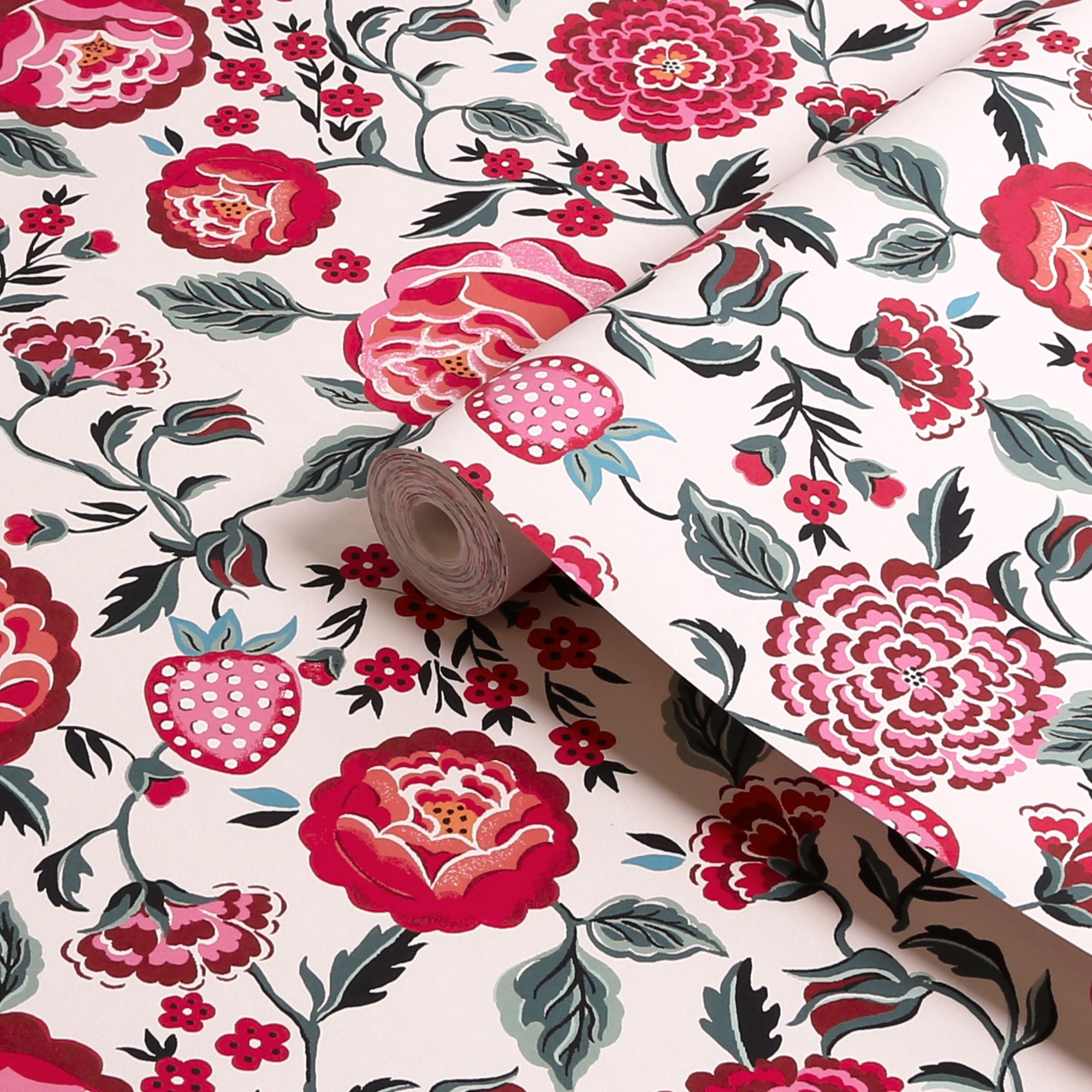 Cath Kidston Rose Strawberry Garden Smooth Wallpaper