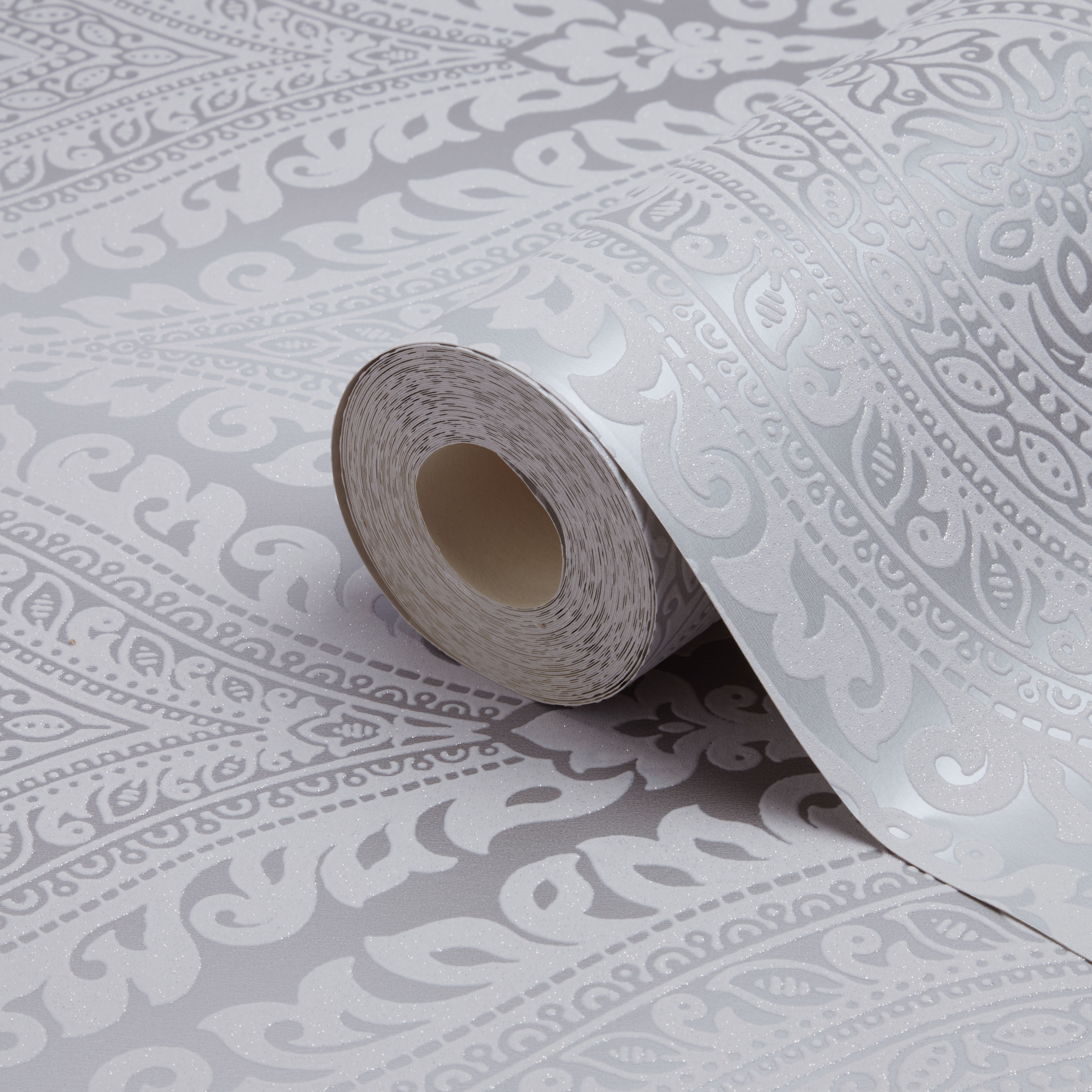 Celosi Grey Metallic effect Damask Textured Wallpaper Tradepoint