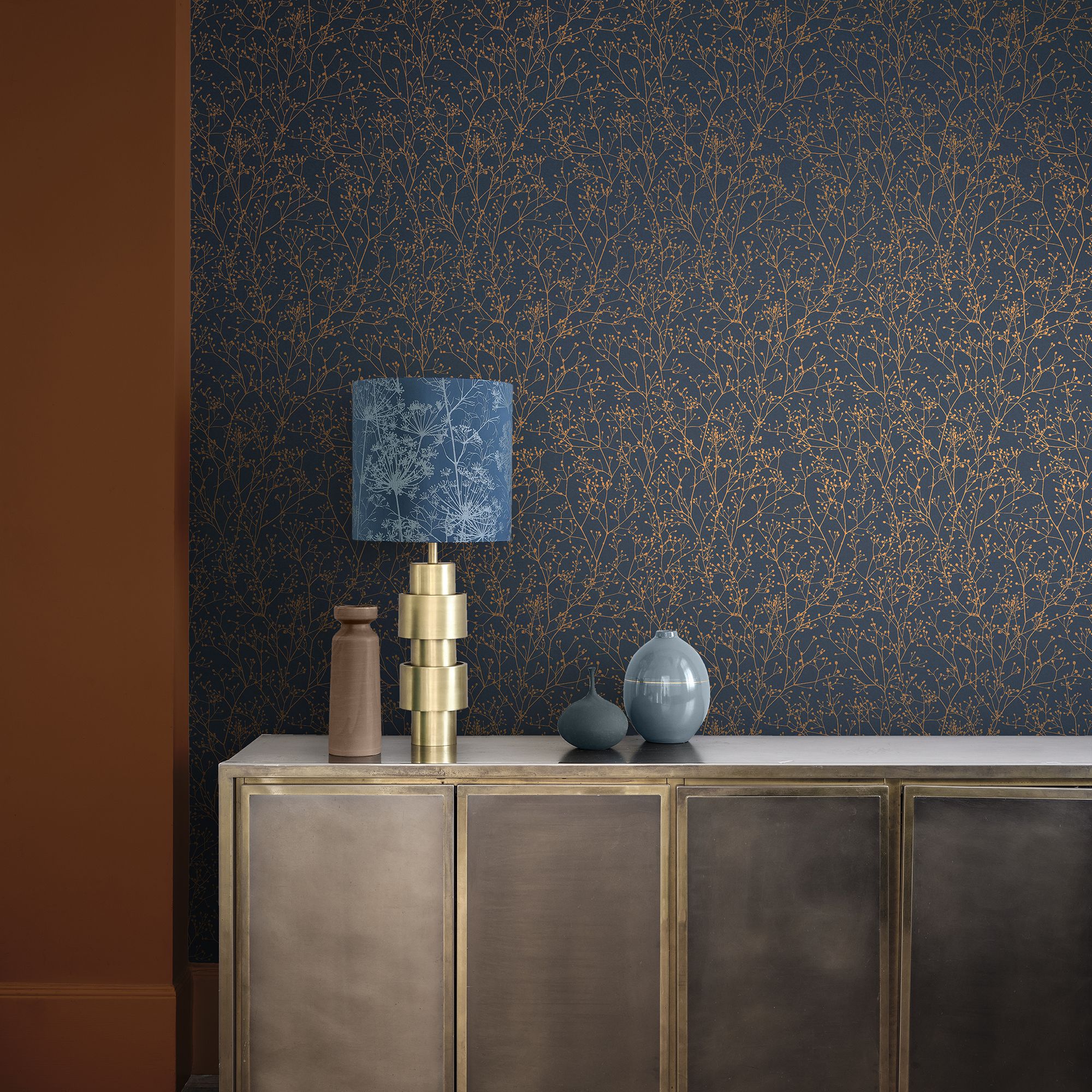 Clarissa Hulse Gypsophila Midnight & Copper effect Smooth Wallpaper