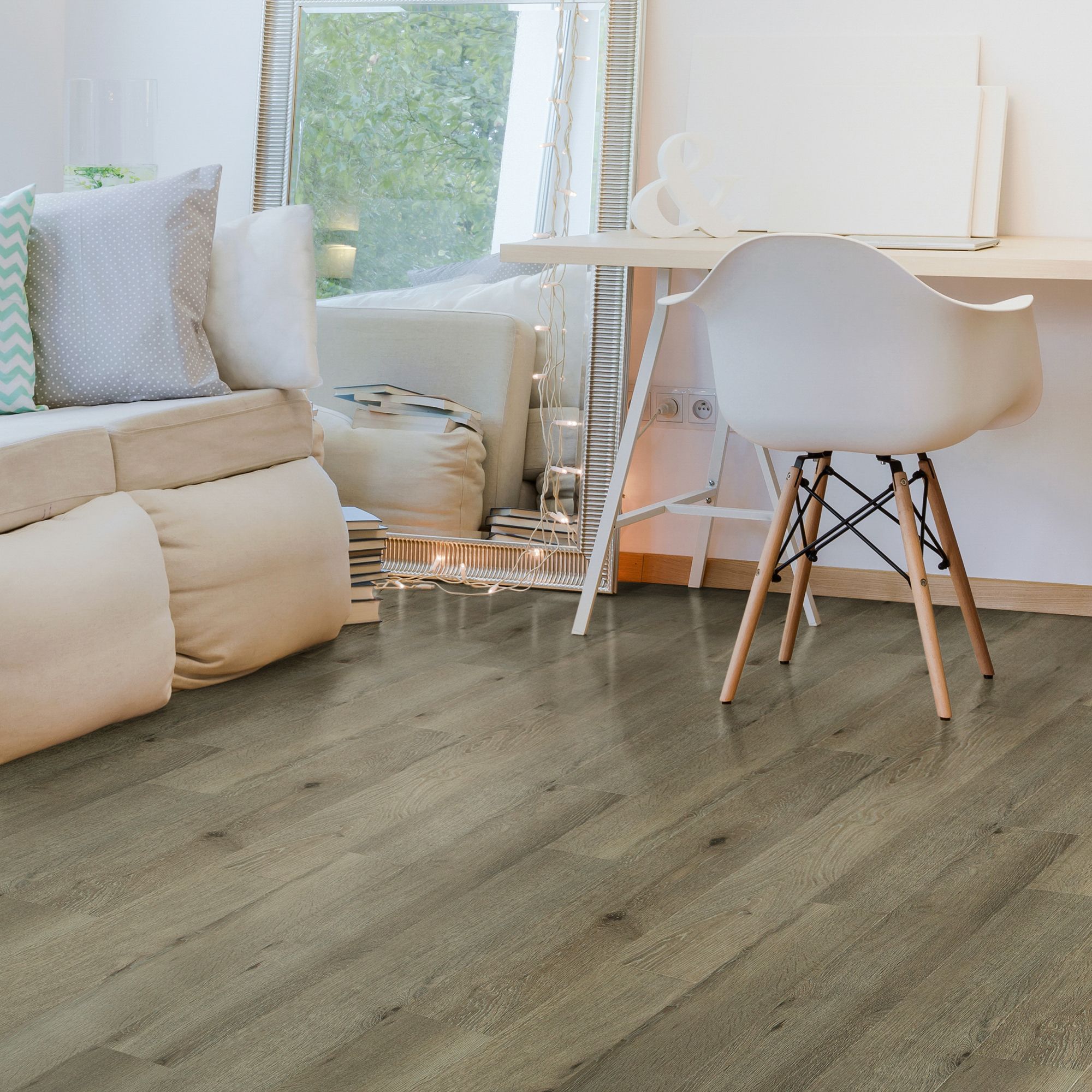 Colours Dolce Grey Oak effect Laminate Flooring, 1.19m²