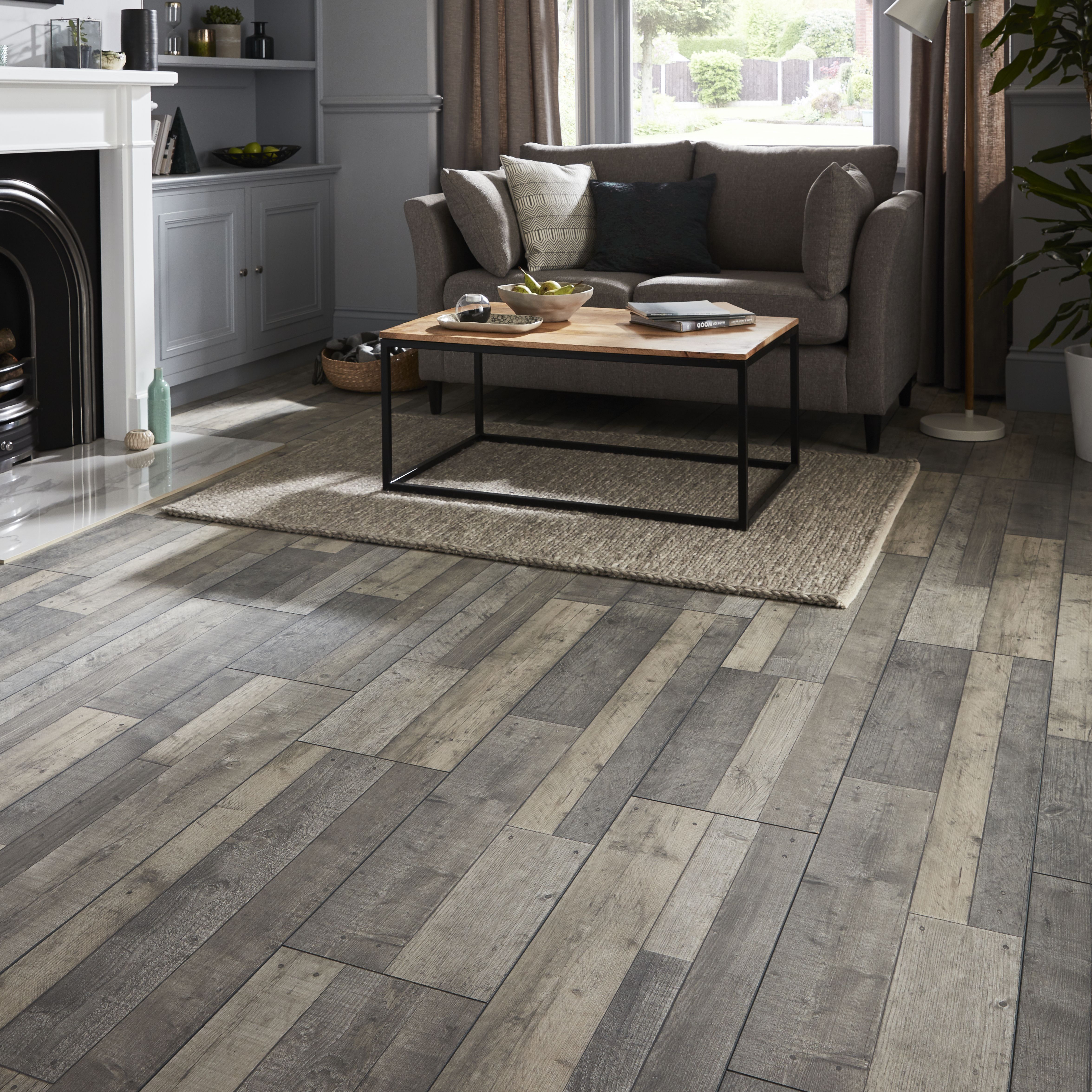 Colours Dunwich Greige Oak effect Laminate Flooring 2.158m