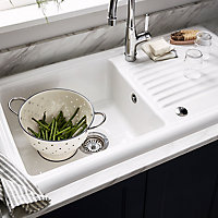 Cooke & Lewis Burbank White Ceramic 1 Bowl Sink & drainer 525mm x 1010mm