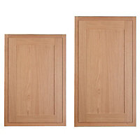 Cooke & Lewis Carisbrooke Oak Framed Tall Cabinet door (W)600mm (H)2100mm (T)22mm, Set of 2