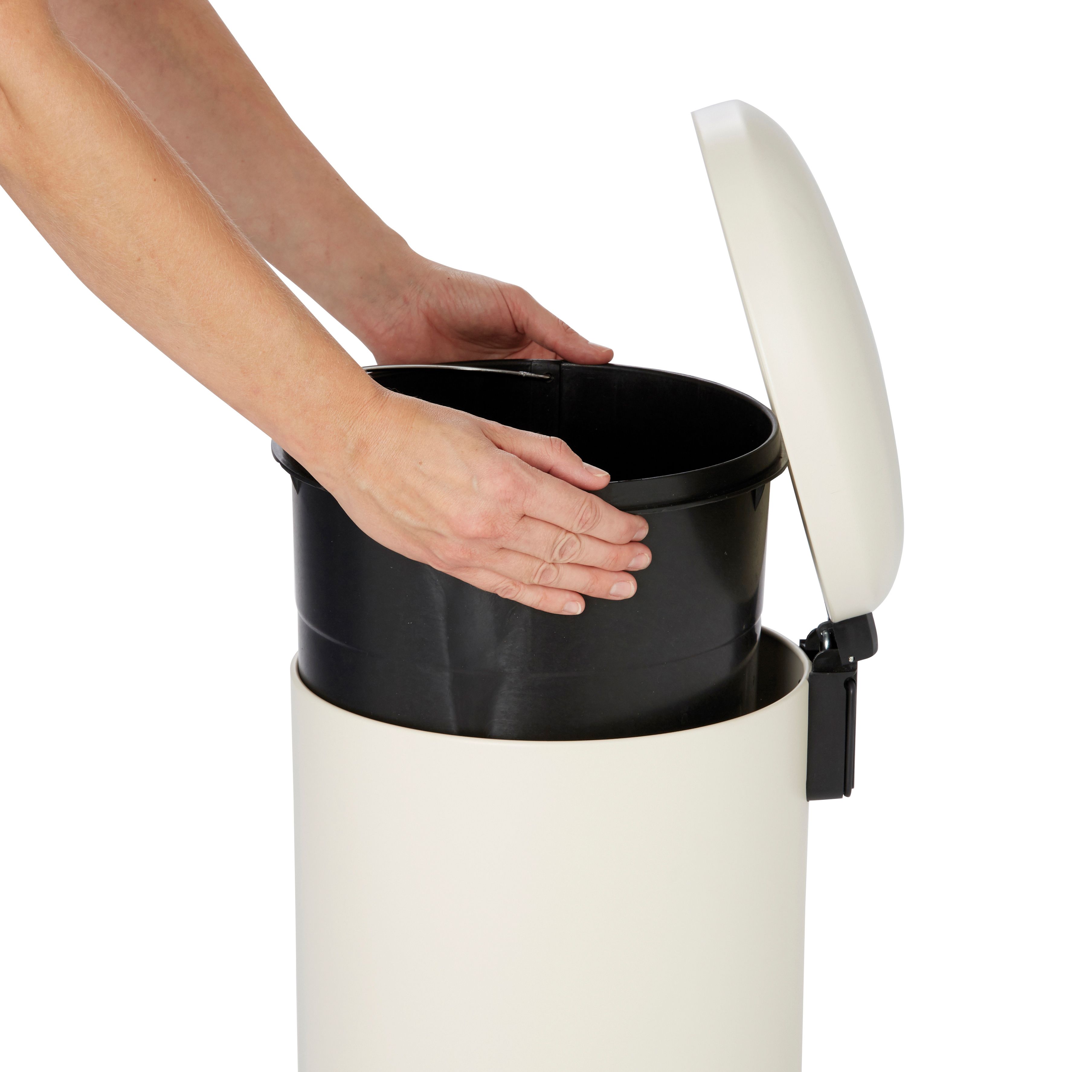 Cooke & Lewis Gerra Cream Metal Pedal Bin - 30L