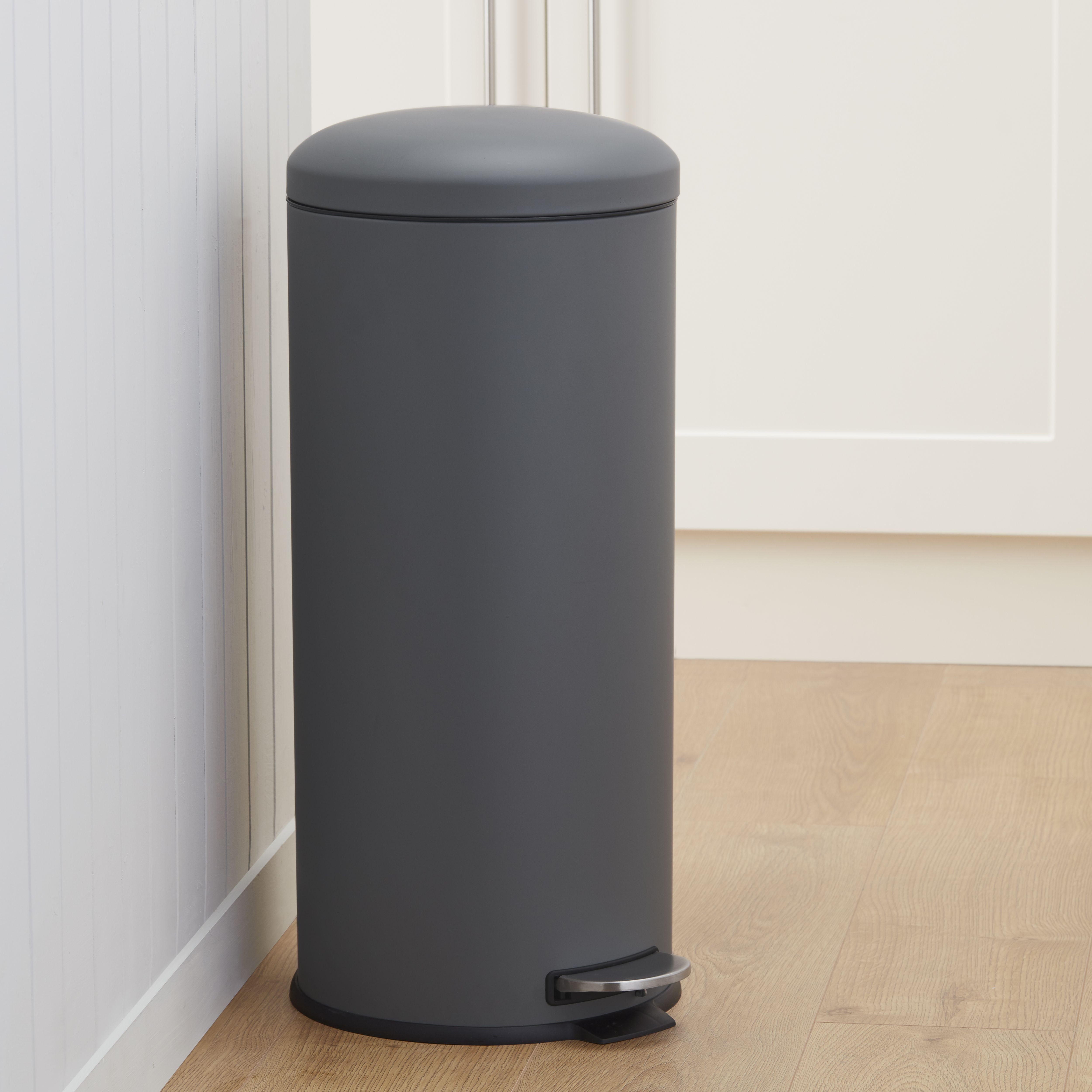 Cooke & Lewis Gerra Grey Metal Pedal Bin - 30L