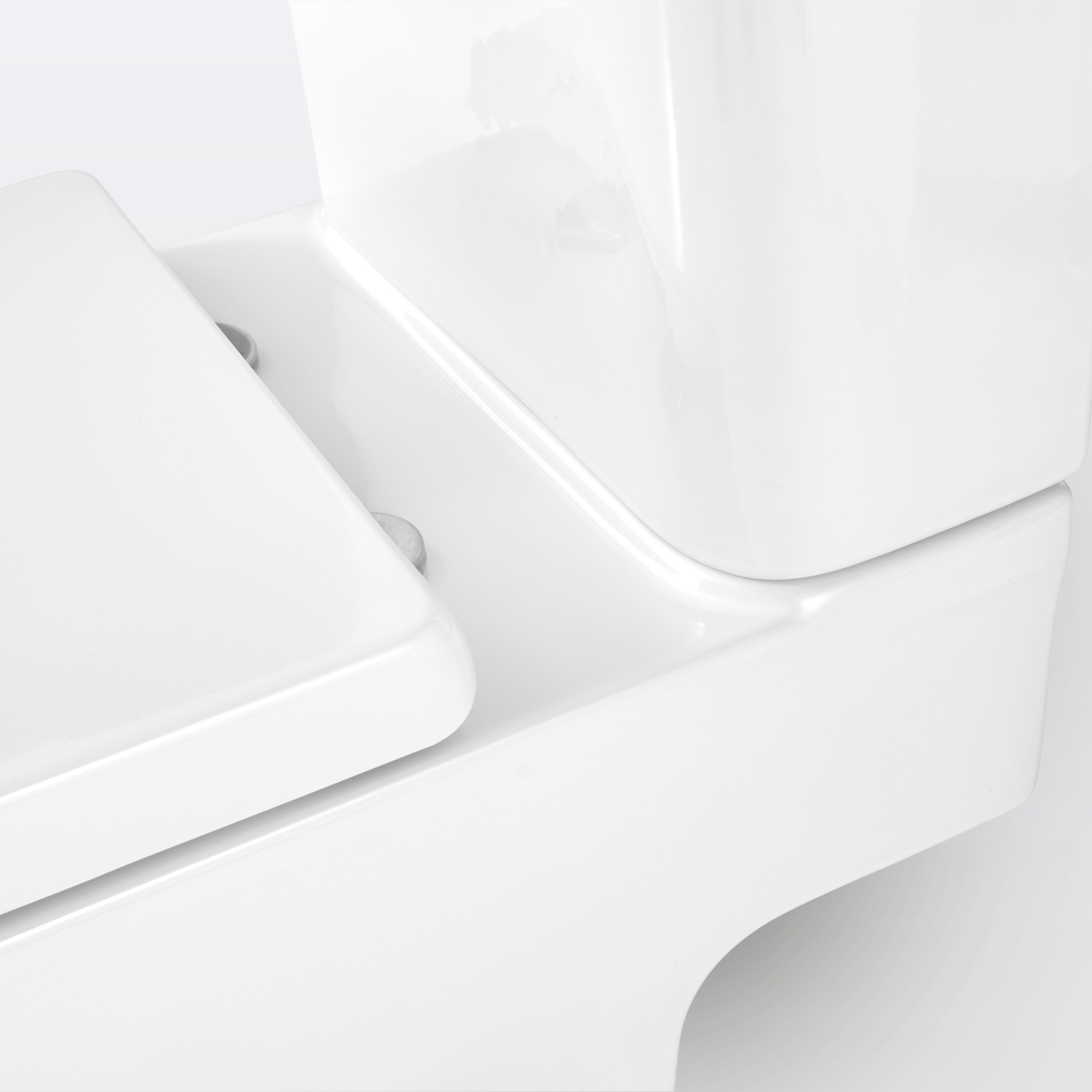 Cooke & Lewis Helena White Close-coupled Toilet with Soft close seat