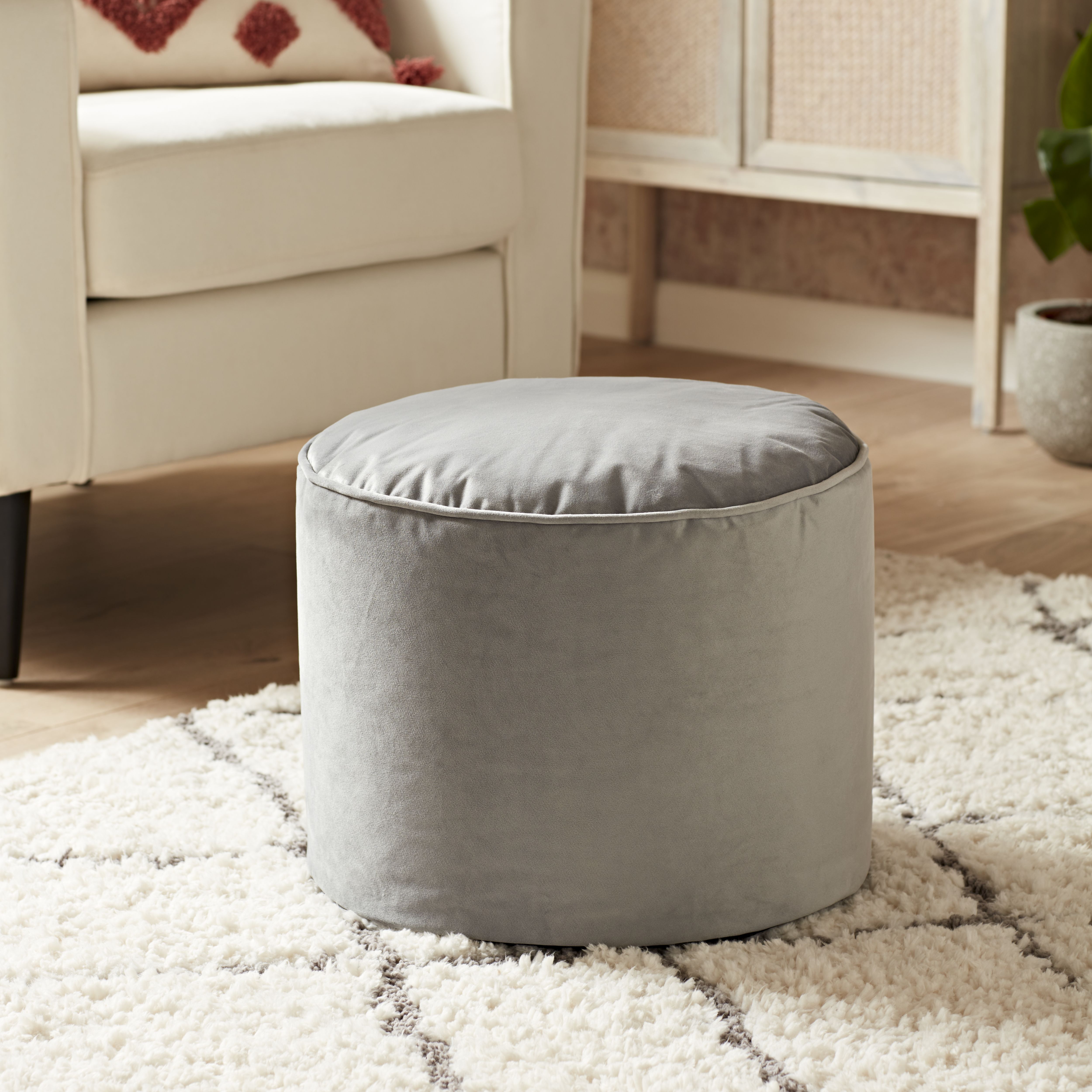 Core Velvet Grey Round Pouffe