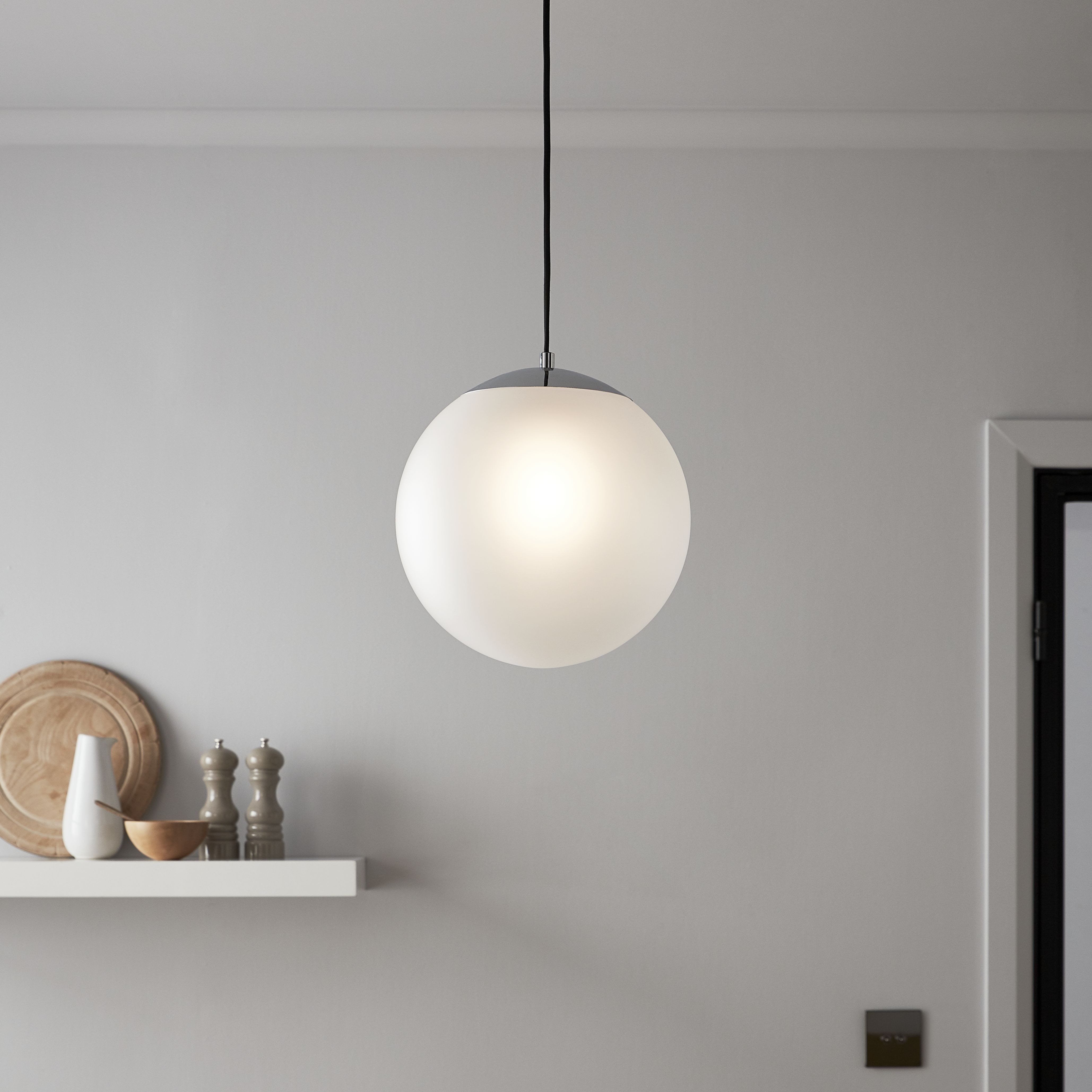 Dacite White Chrome effect Pendant ceiling light, (Dia)280mm