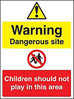 Dangerous site Plastic Safety sign, (H)450mm (W)600mm