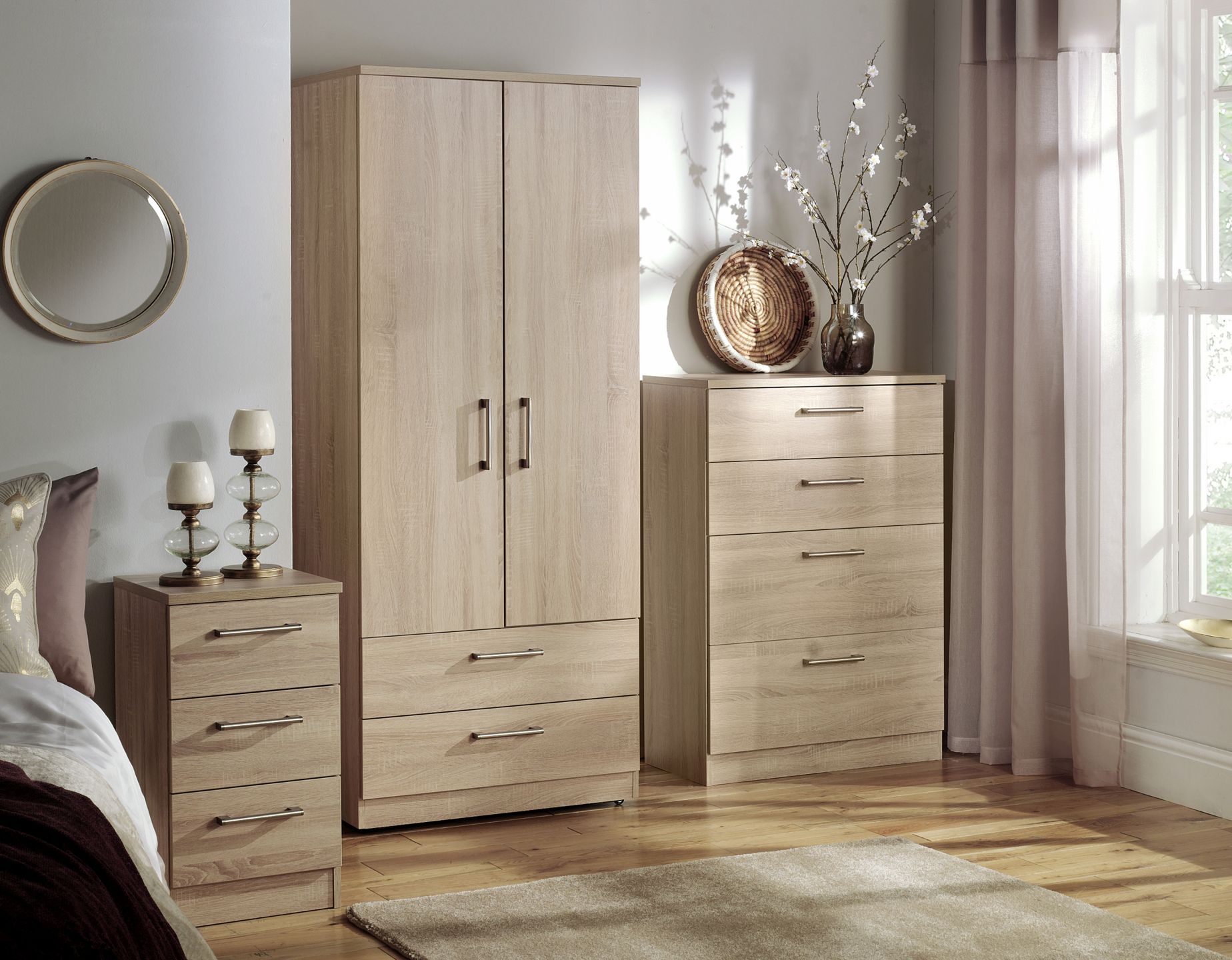 Devon Oak effect Bedside chest (H)695mm (W)395mm (D)415mm