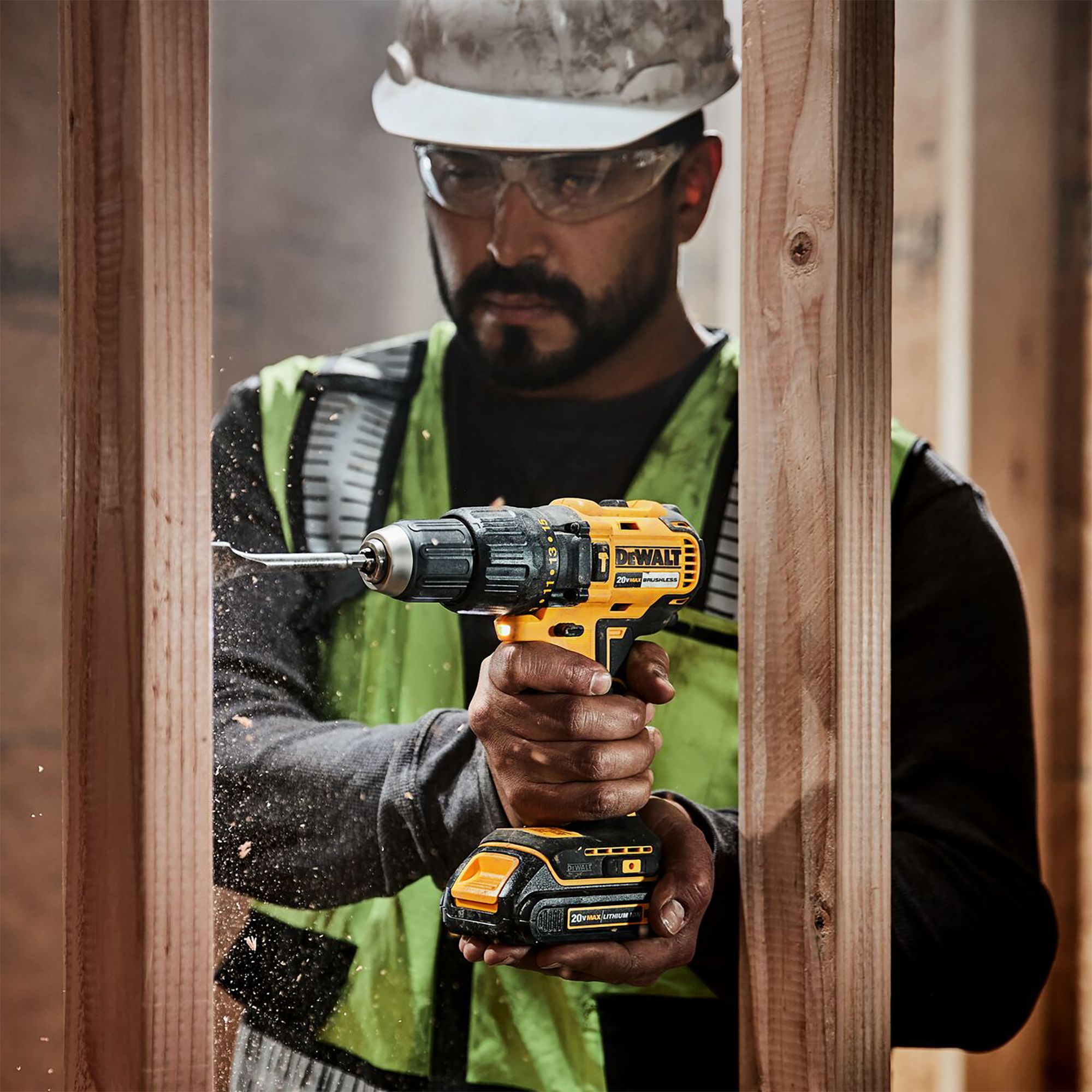 DeWalt 18V 2 x 2 Li-ion Brushless Cordless Combi drill DCD778D2T
