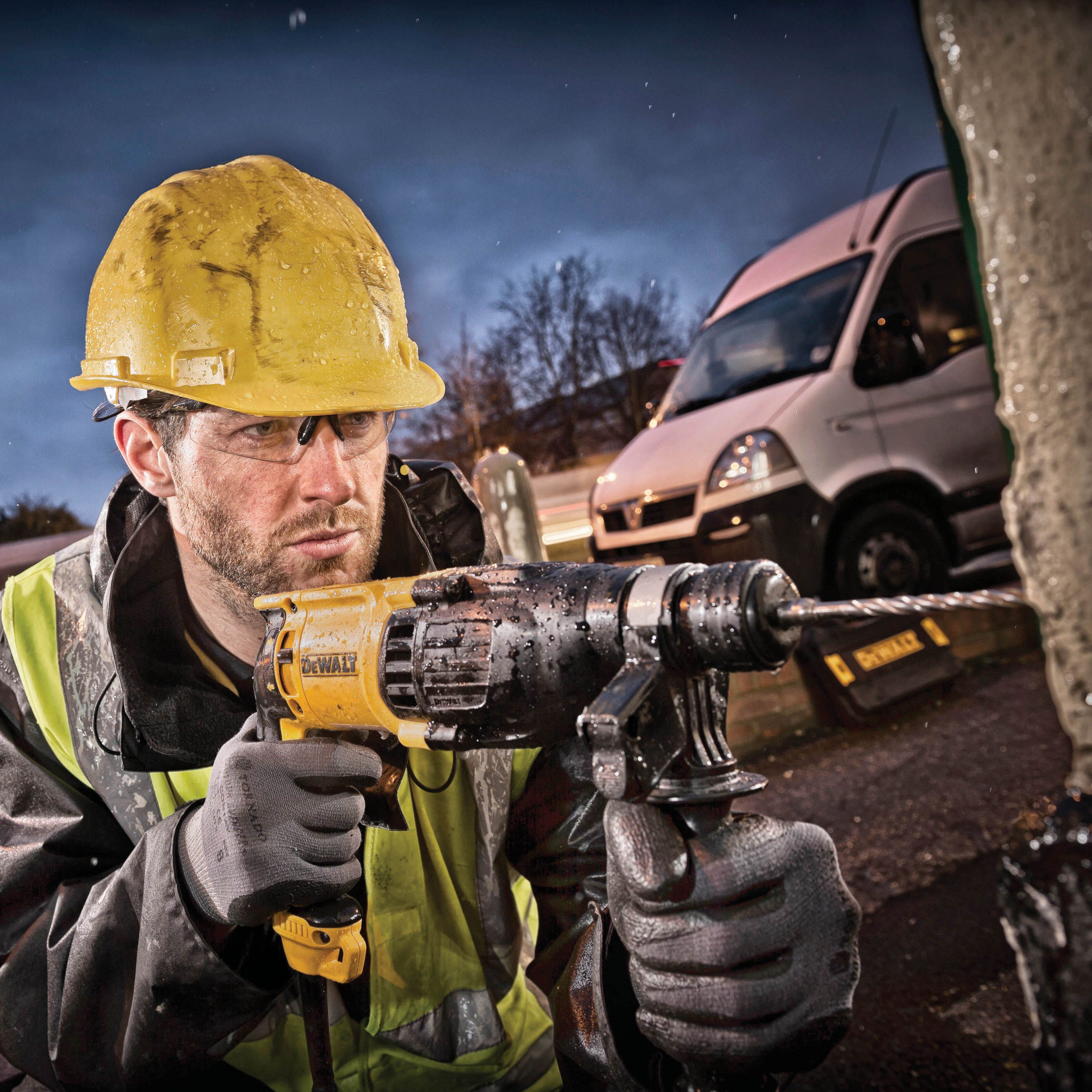 DeWalt 240V 800W Corded SDS+ drill D25133K-GB