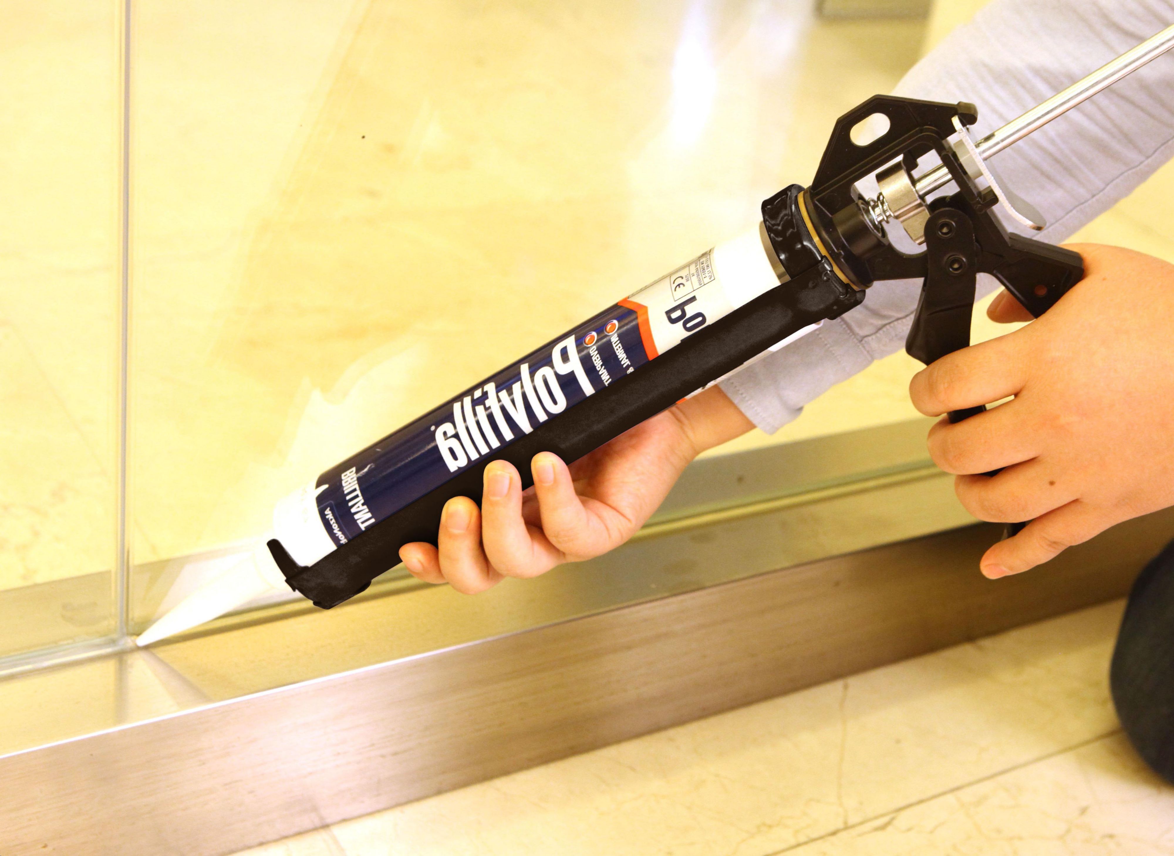 Diall Heavy duty Aluminium & plastic Sealant gun