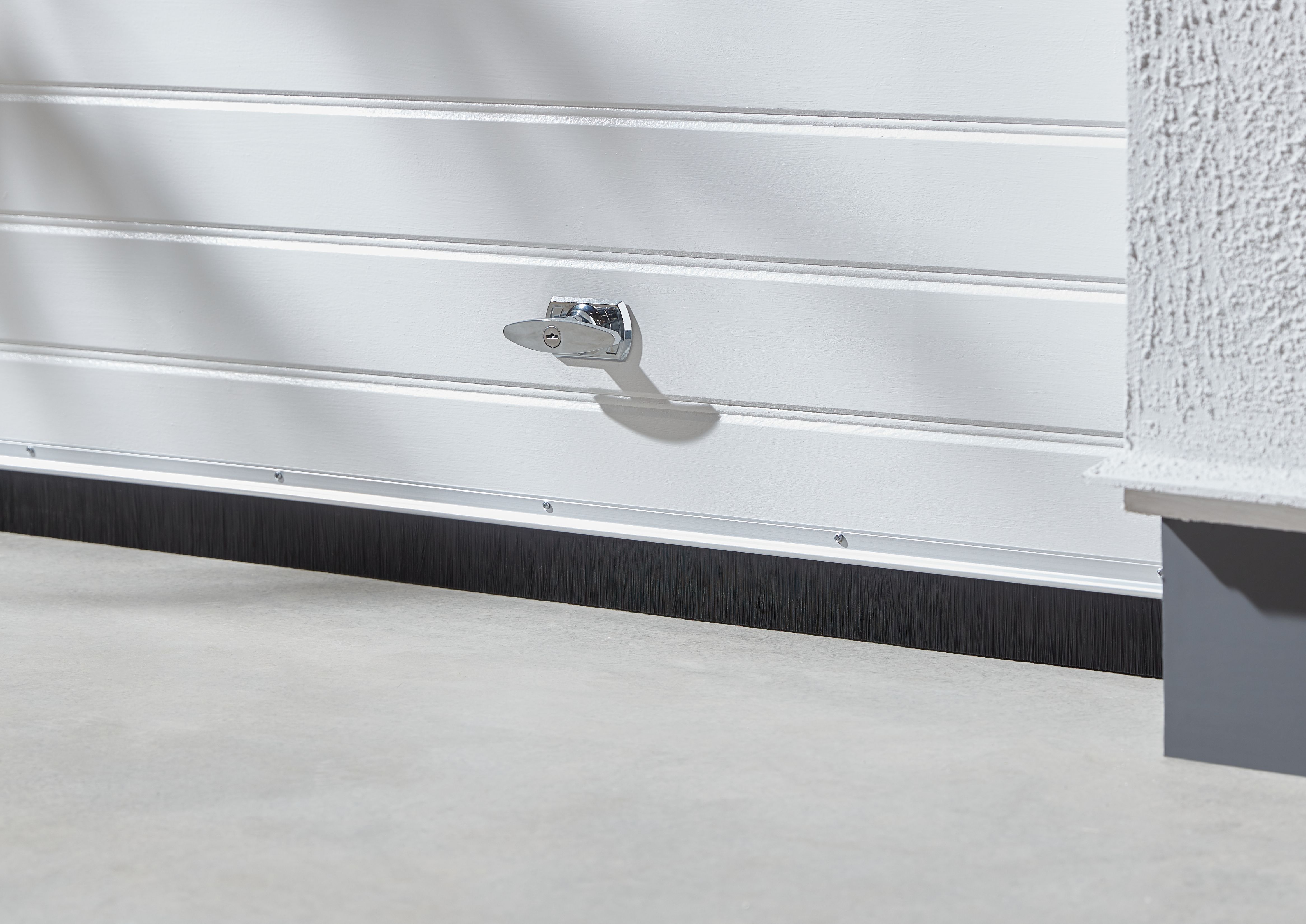 Diall White Aluminium & fabric Draught excluder, (L)2.5m