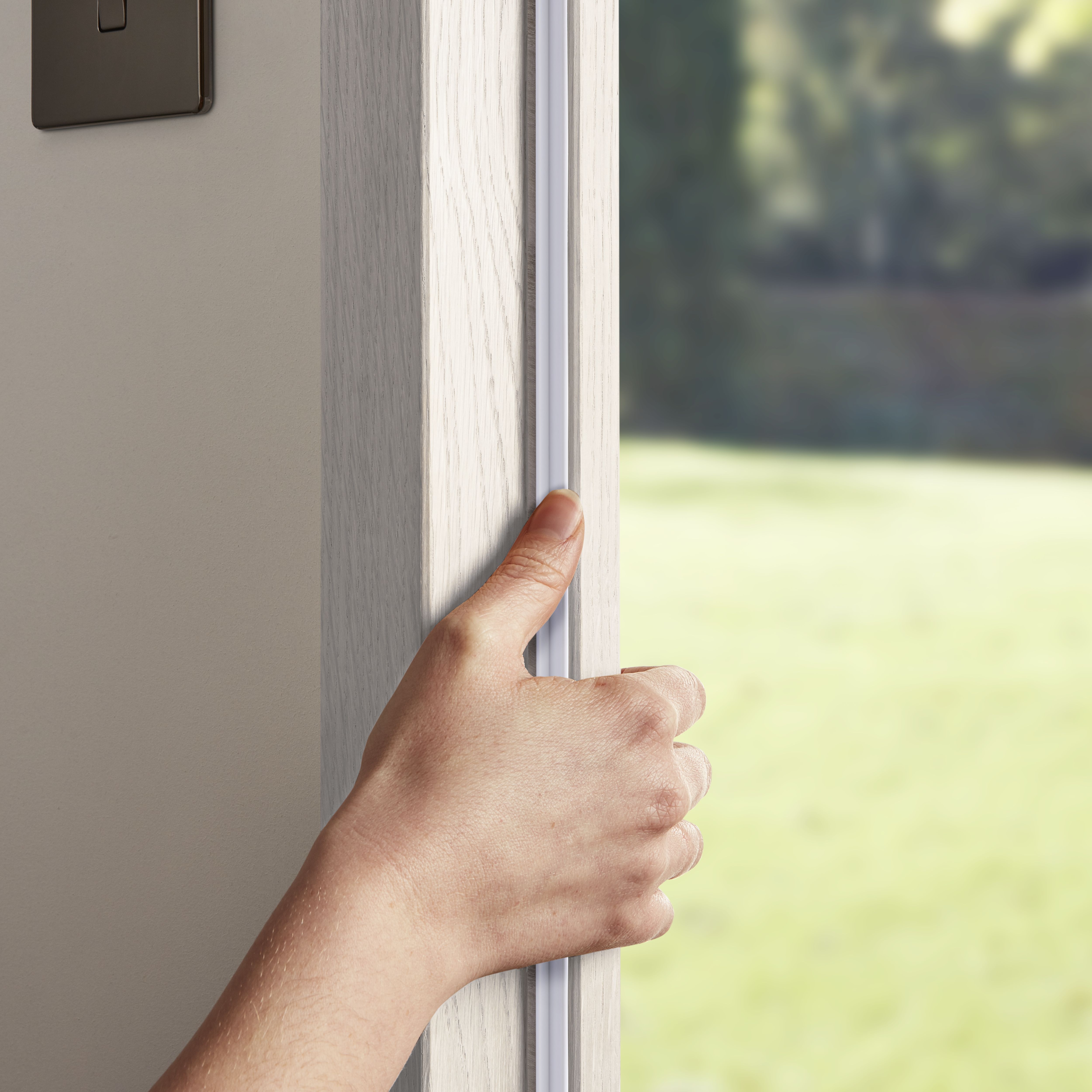 Diall White PVC Draught excluder, (L)1.05m