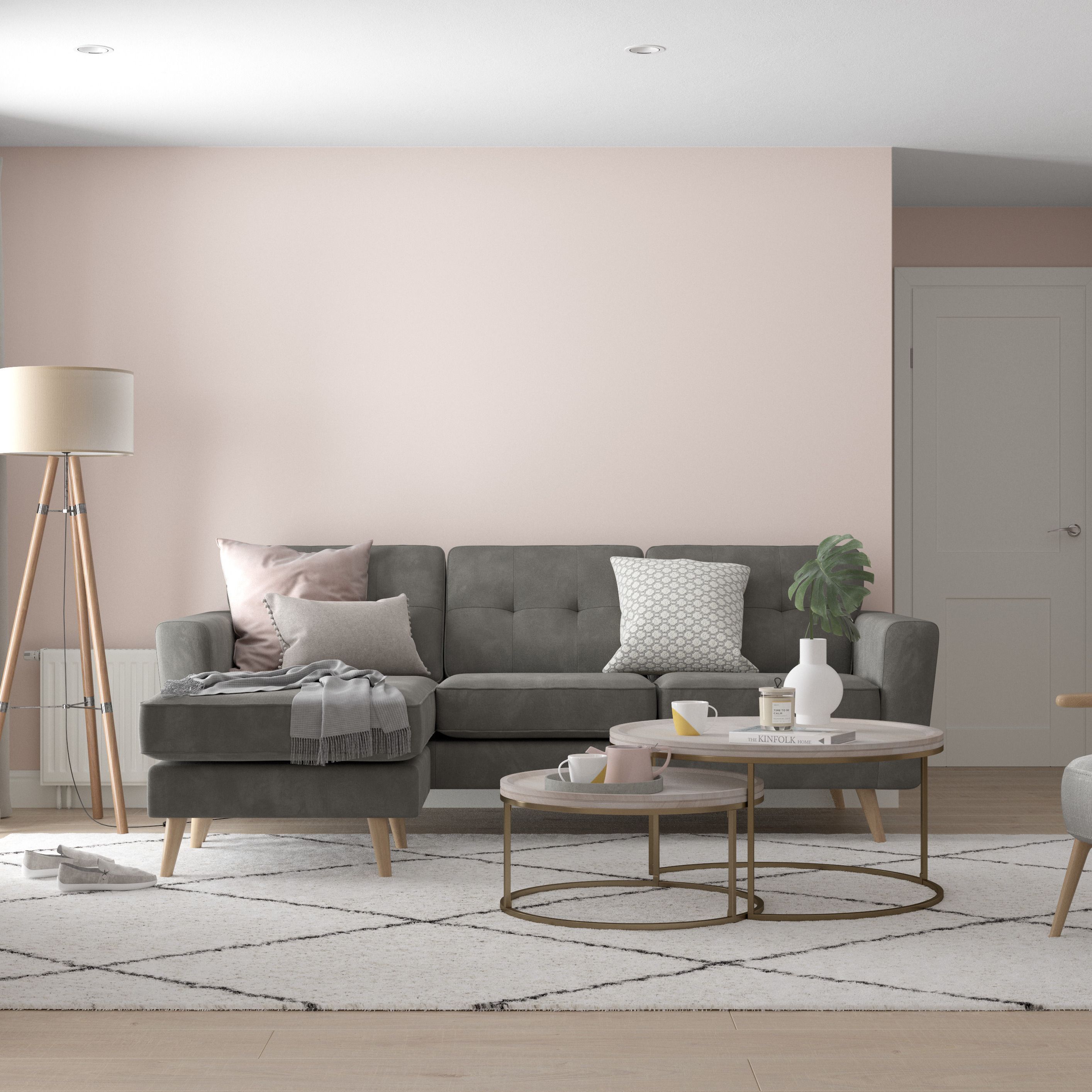 Dulux Blush Pink Matt Wall & ceiling Emulsion paint, 5L