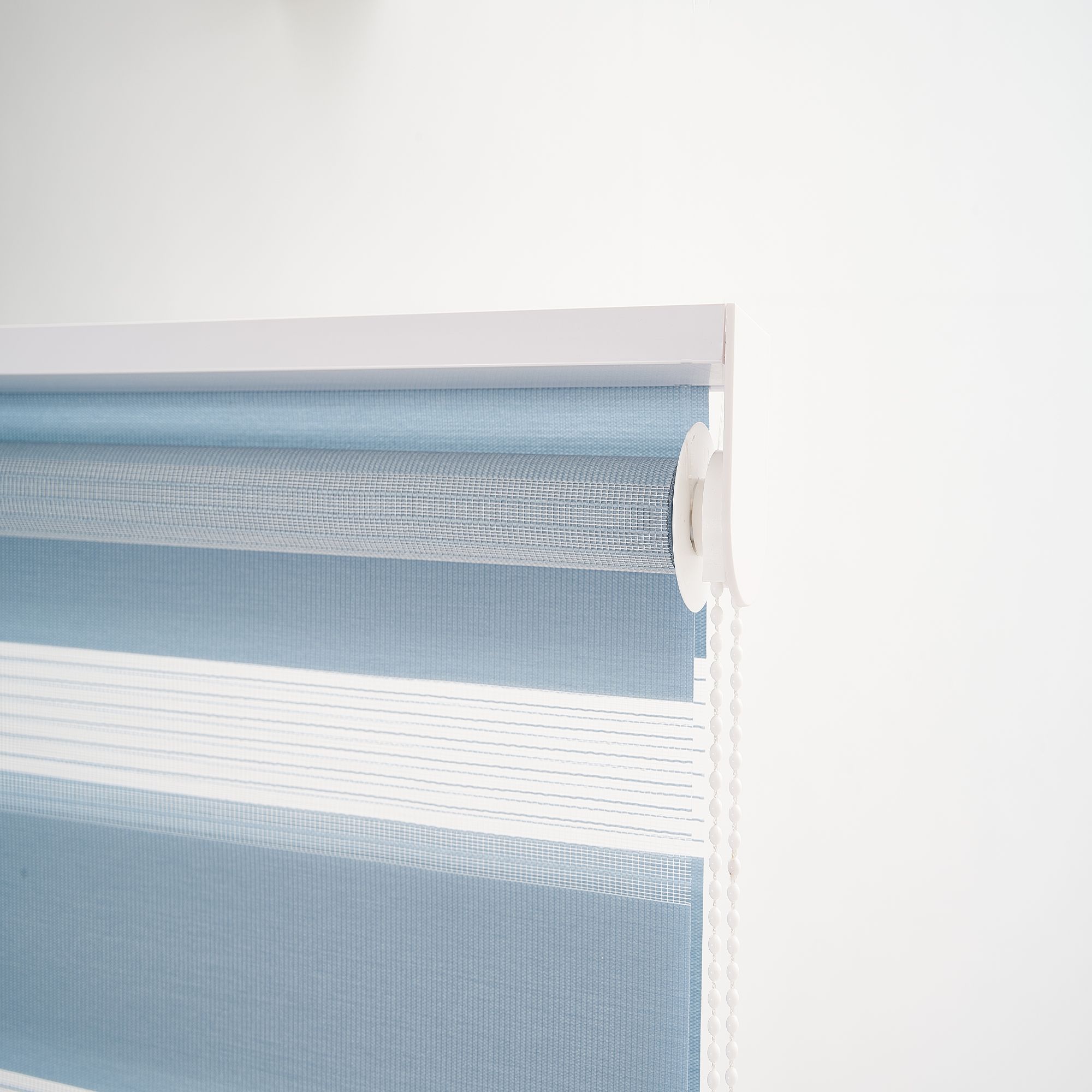 Elin Corded Light blue Striped Day & night Roller blind (W)90cm (L)180cm
