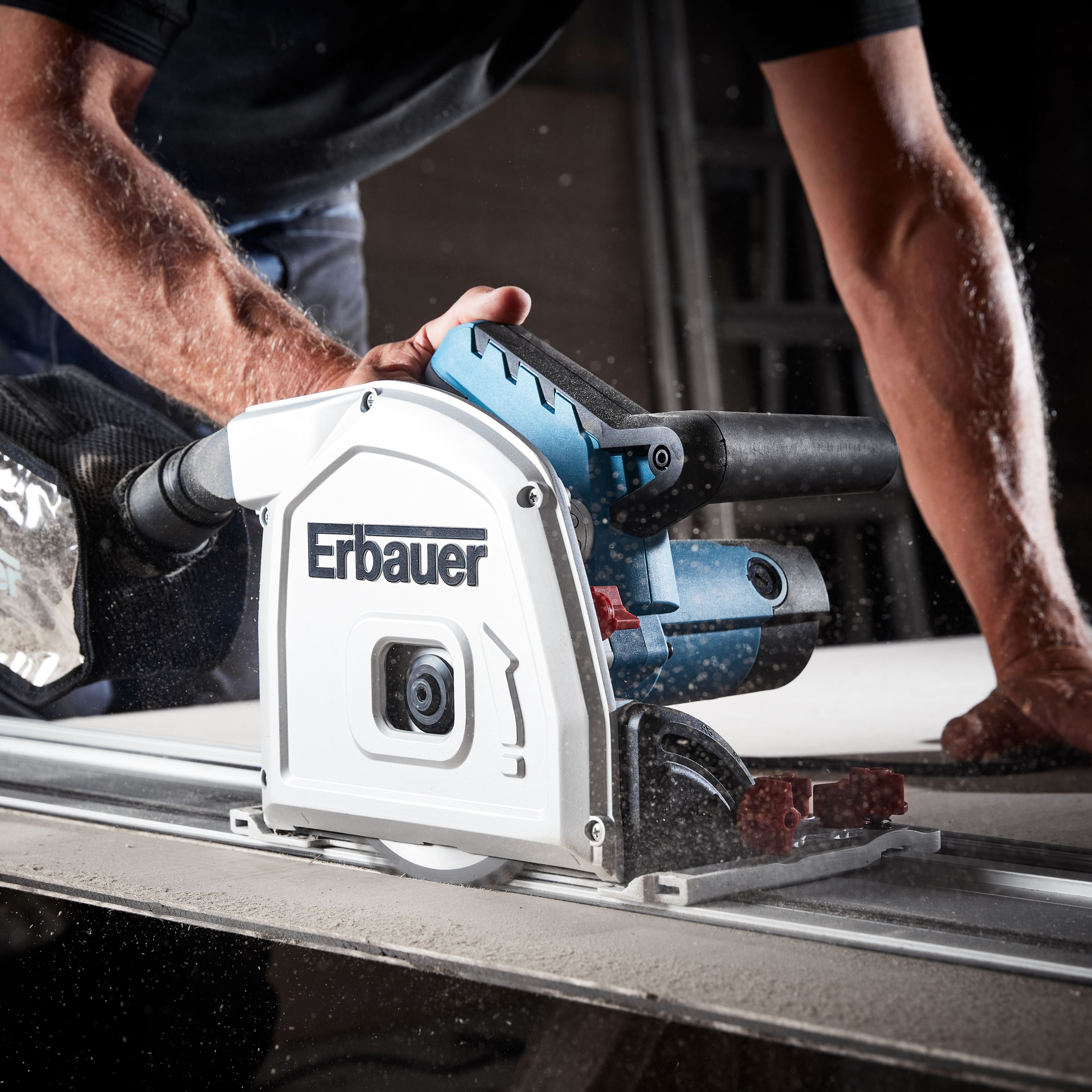 Erbauer discount electric saw