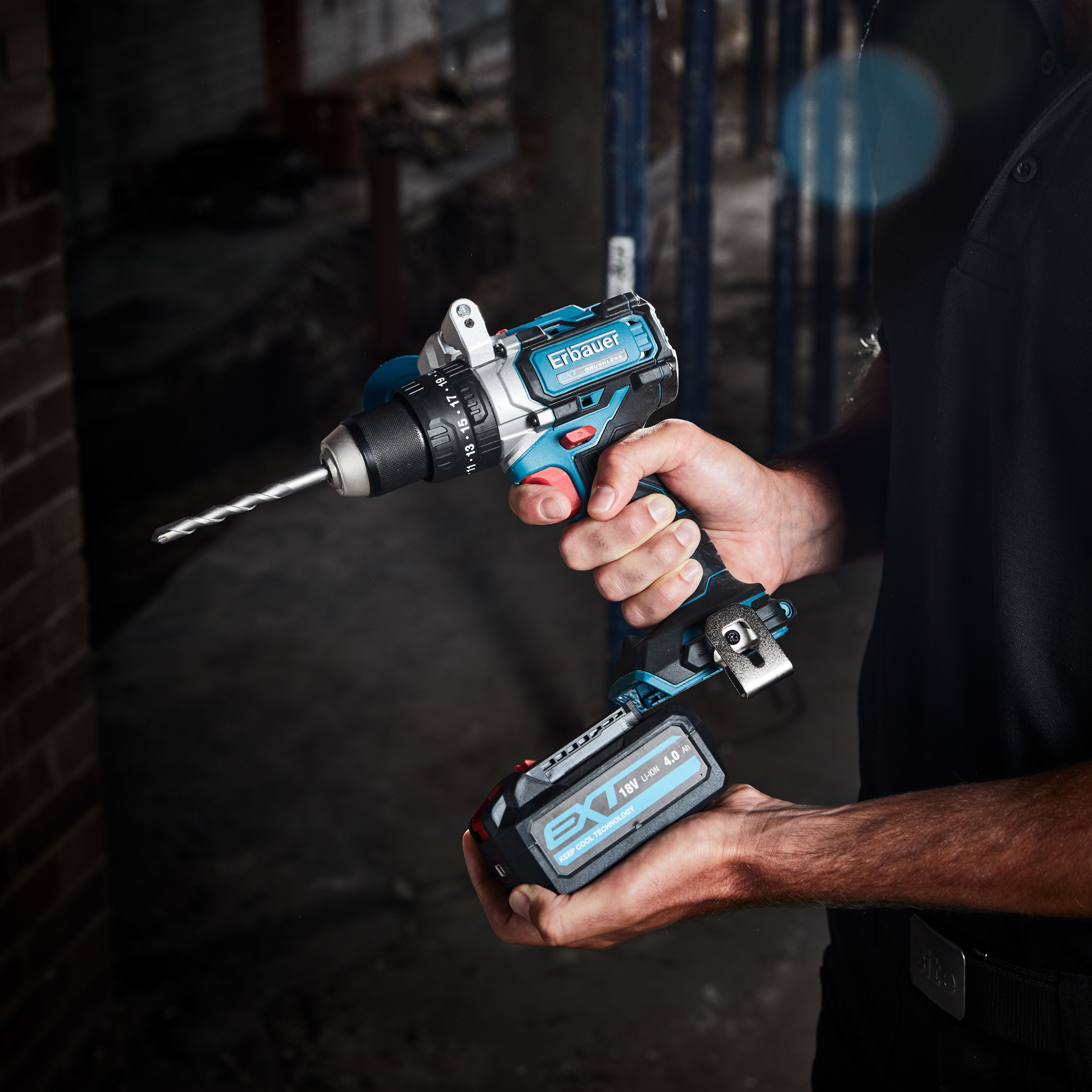 Erbauer Combi drill