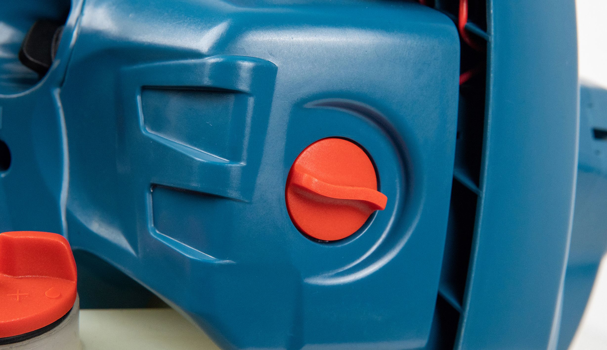Erbauer EBP28 Petrol Garden blower