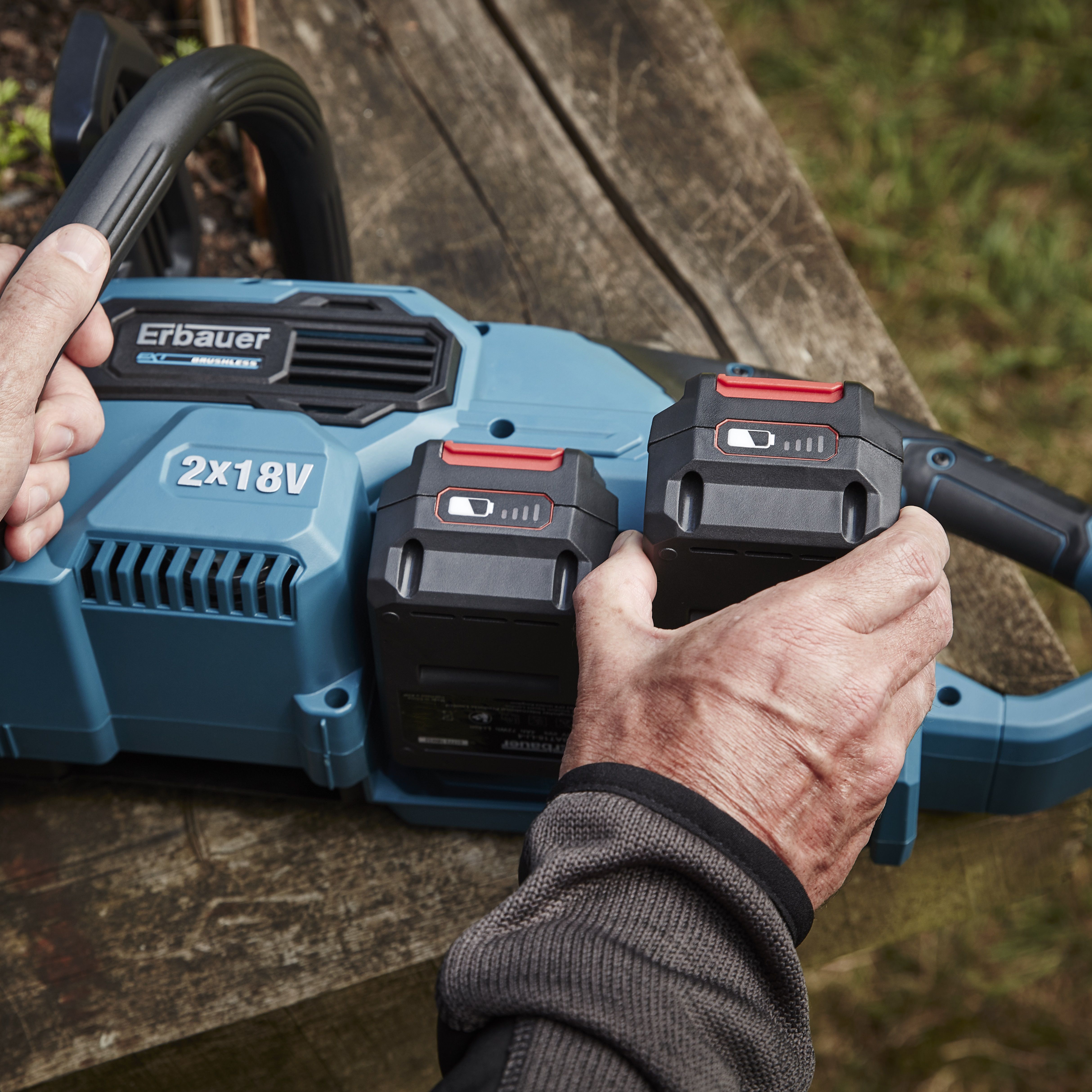 Erbauer ECSG18-Li 18V Cordless 300mm Chainsaw