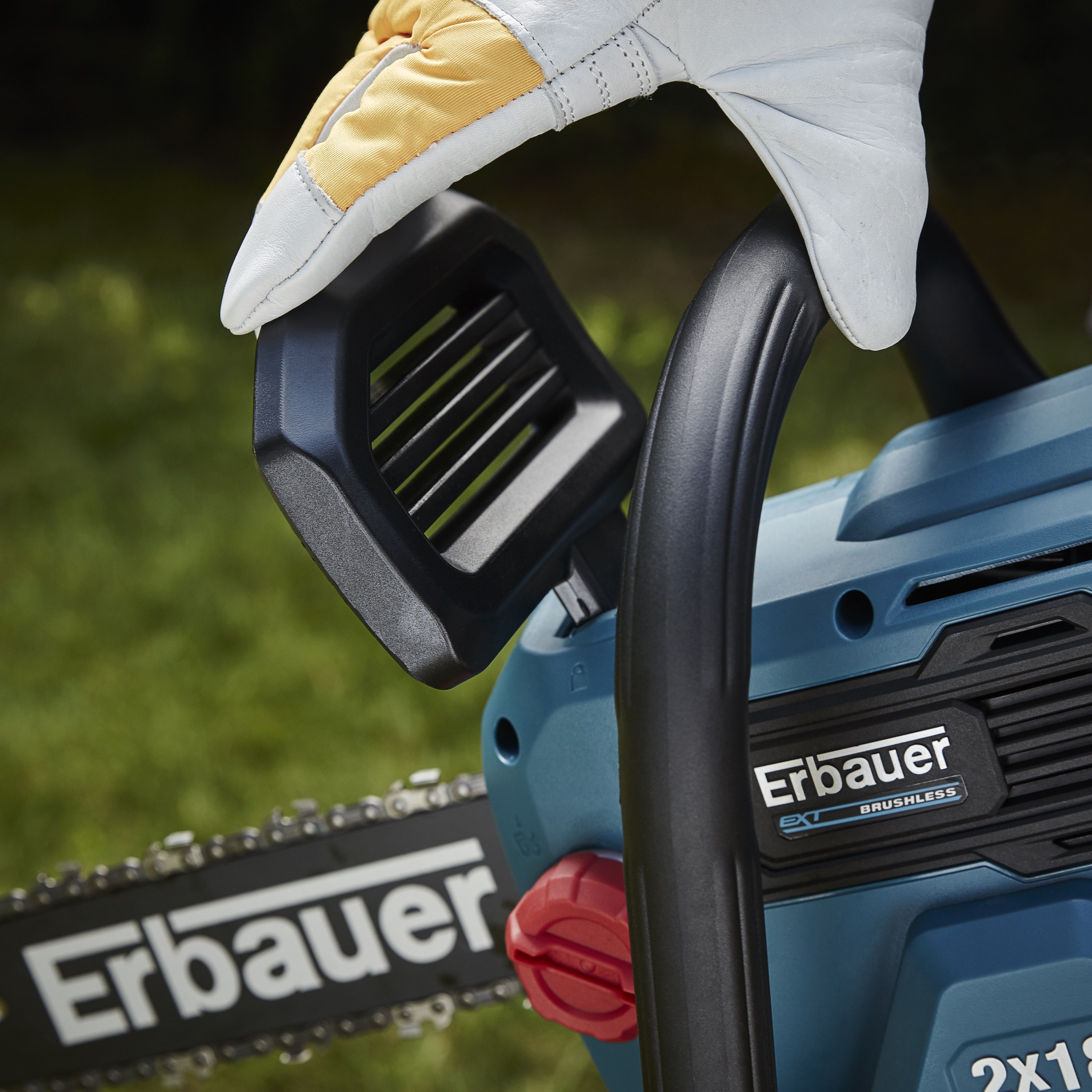 Erbauer ECSG18-Li 18V Cordless 300mm Chainsaw