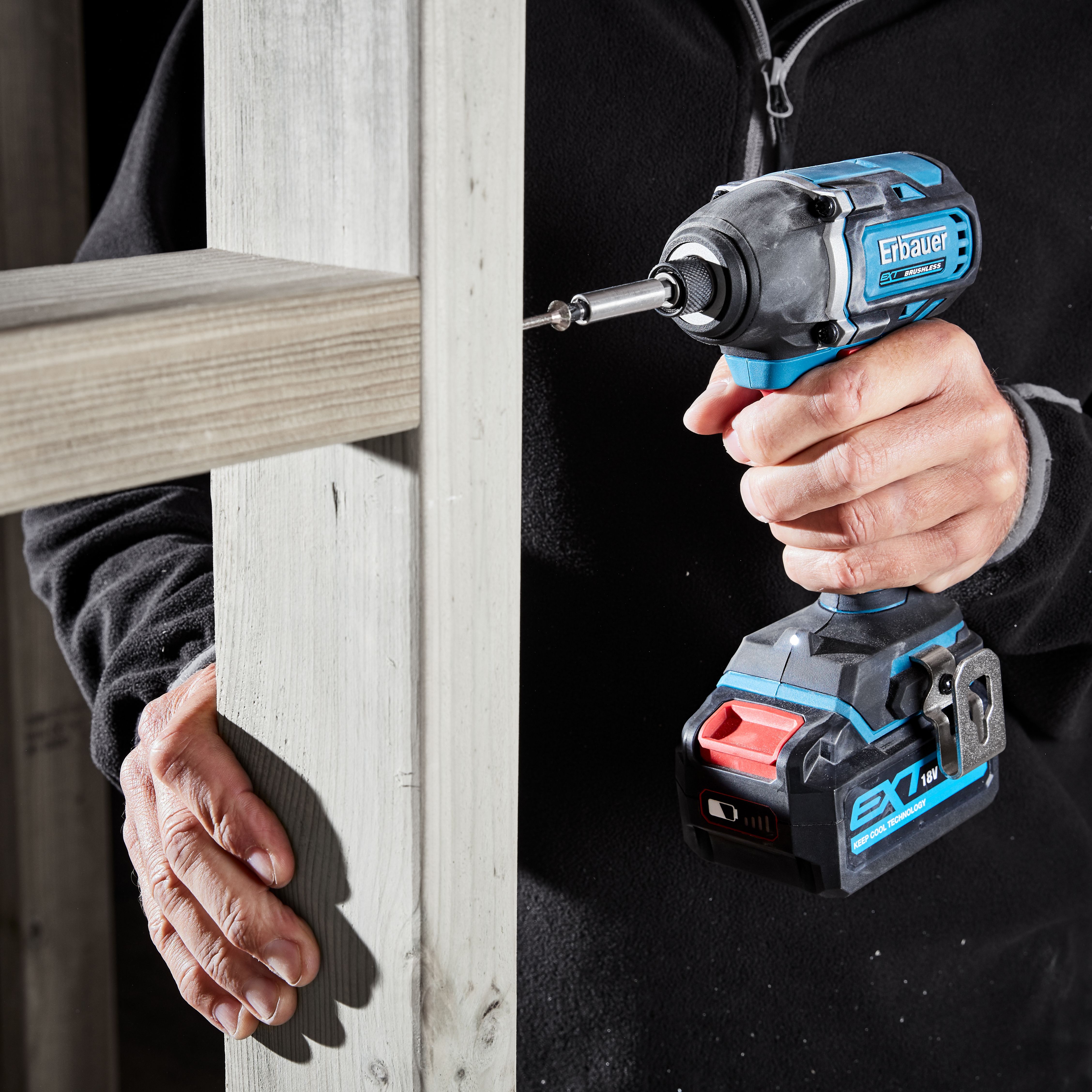 Erbauer EXT 18V 1 x 4Ah Li-ion Brushless Cordless Impact driver EID18-Li