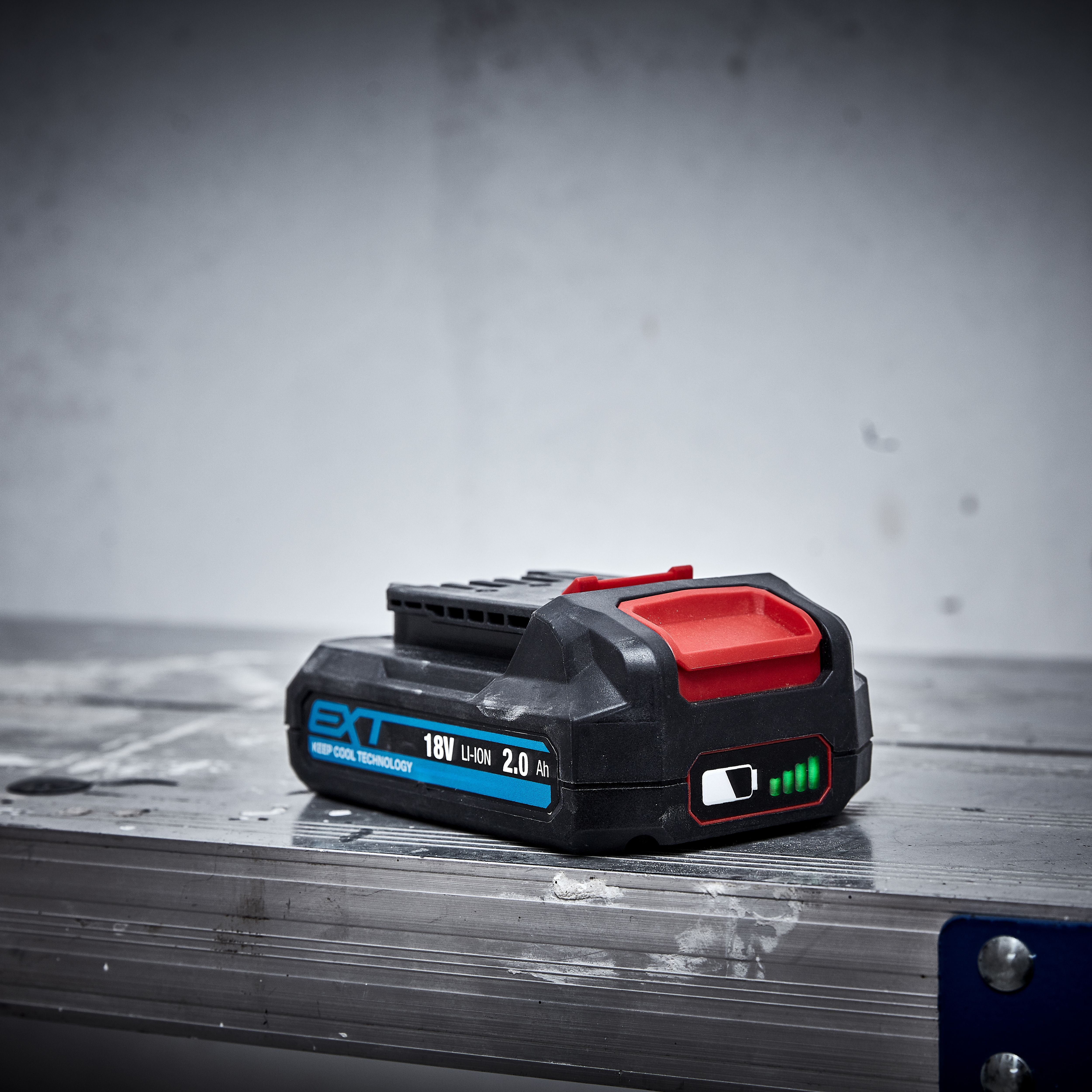 Erbauer 18v ext battery and online charger