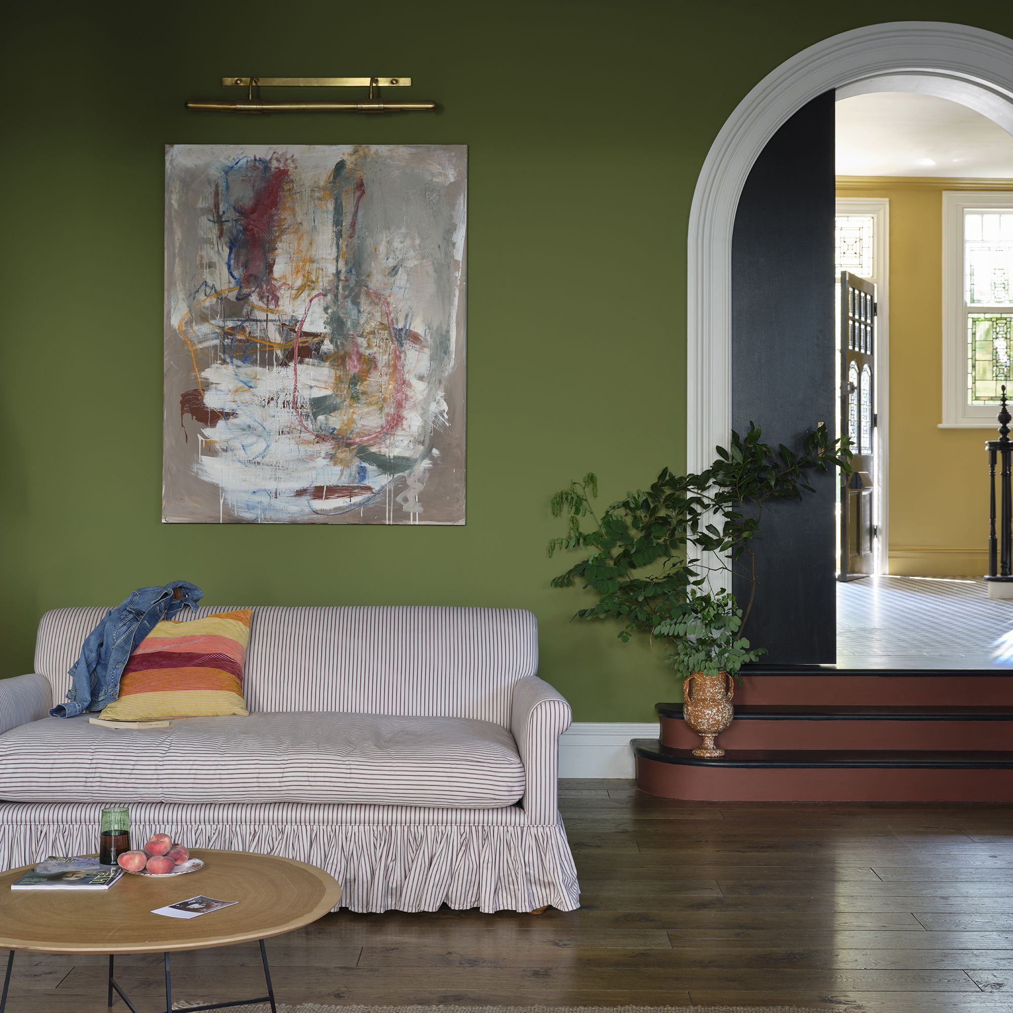Farrow & Ball Modern Sap Green No.199 Eggshell Metal & wood paint, 750ml