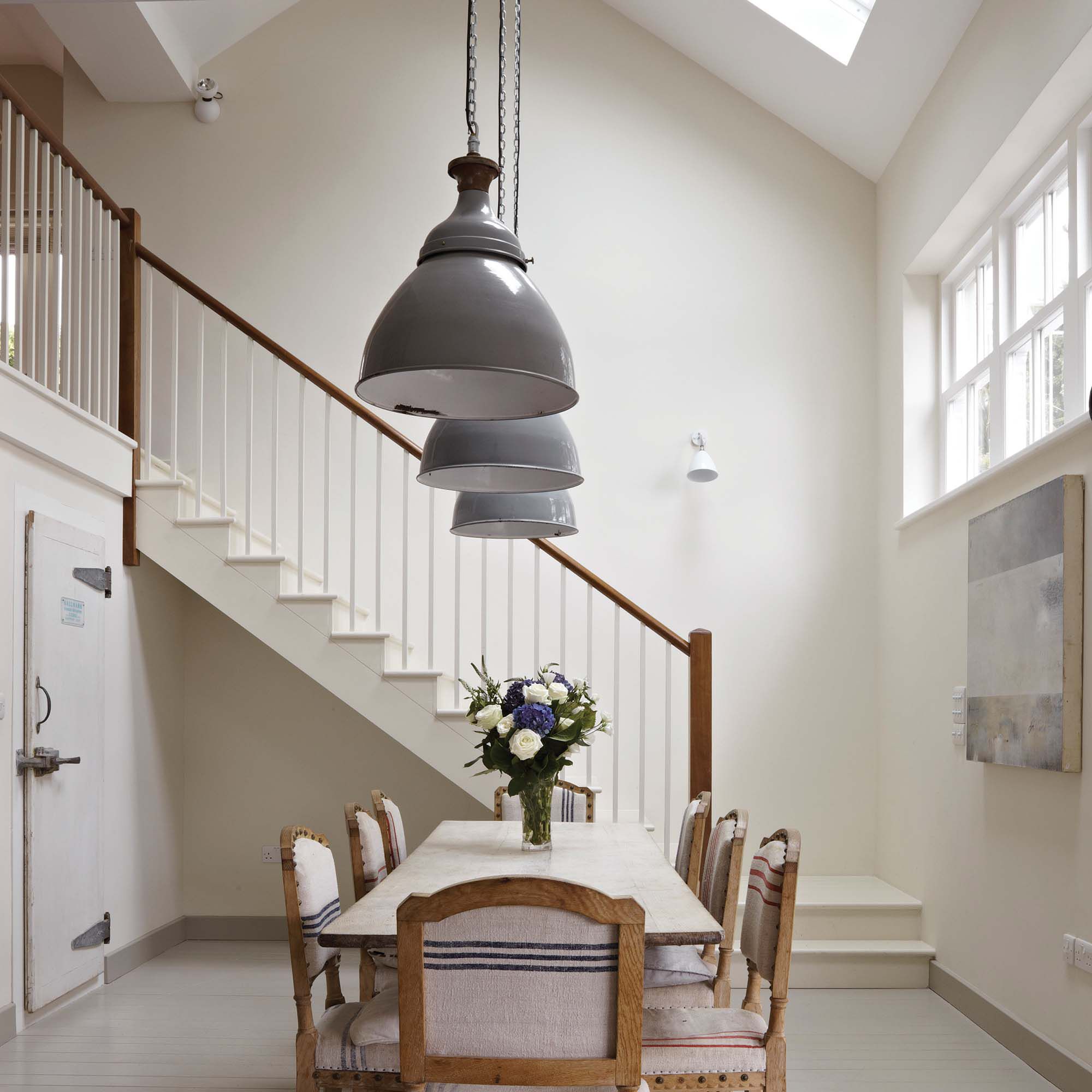 Farrow & Ball Modern Slipper Satin No.2004 Eggshell Paint, 750ml