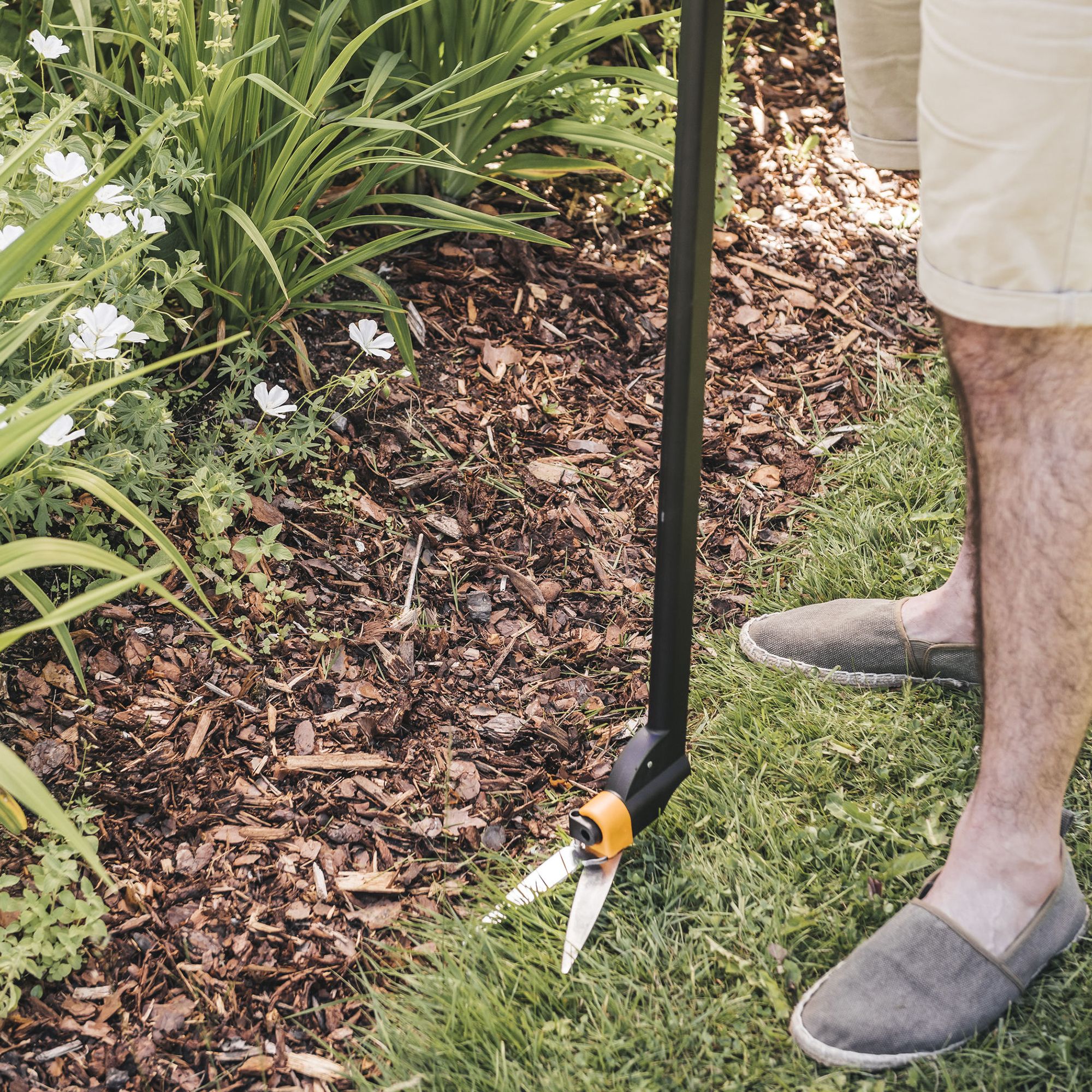 Fiskars Compound Straight Grass Shears