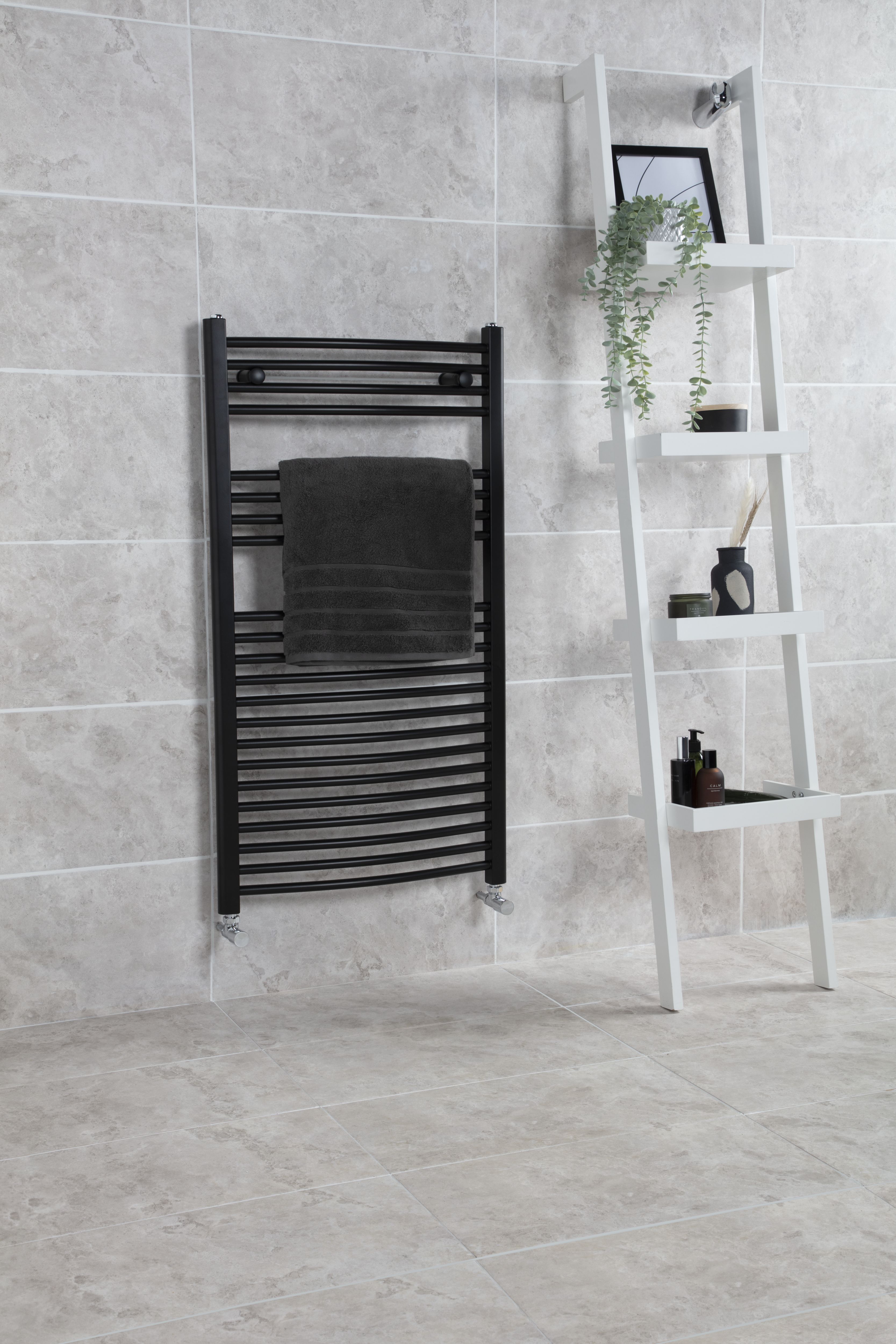 Flomasta, Black Vertical Curved Towel radiator (W)600mm x (H)1100mm