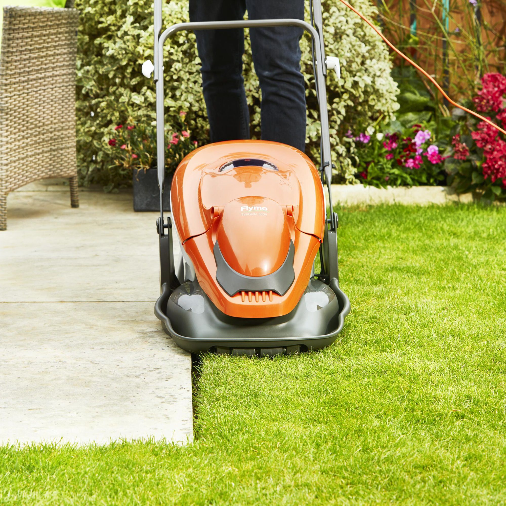 Flymo Easiglide 360V Corded Hover Lawnmower