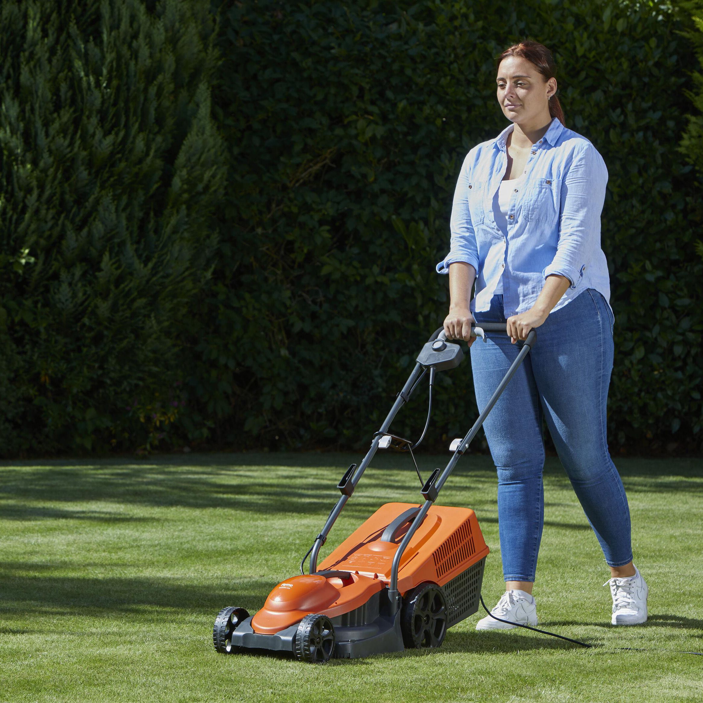 Flymo SimpliMow 320 Corded Rotary Lawnmower