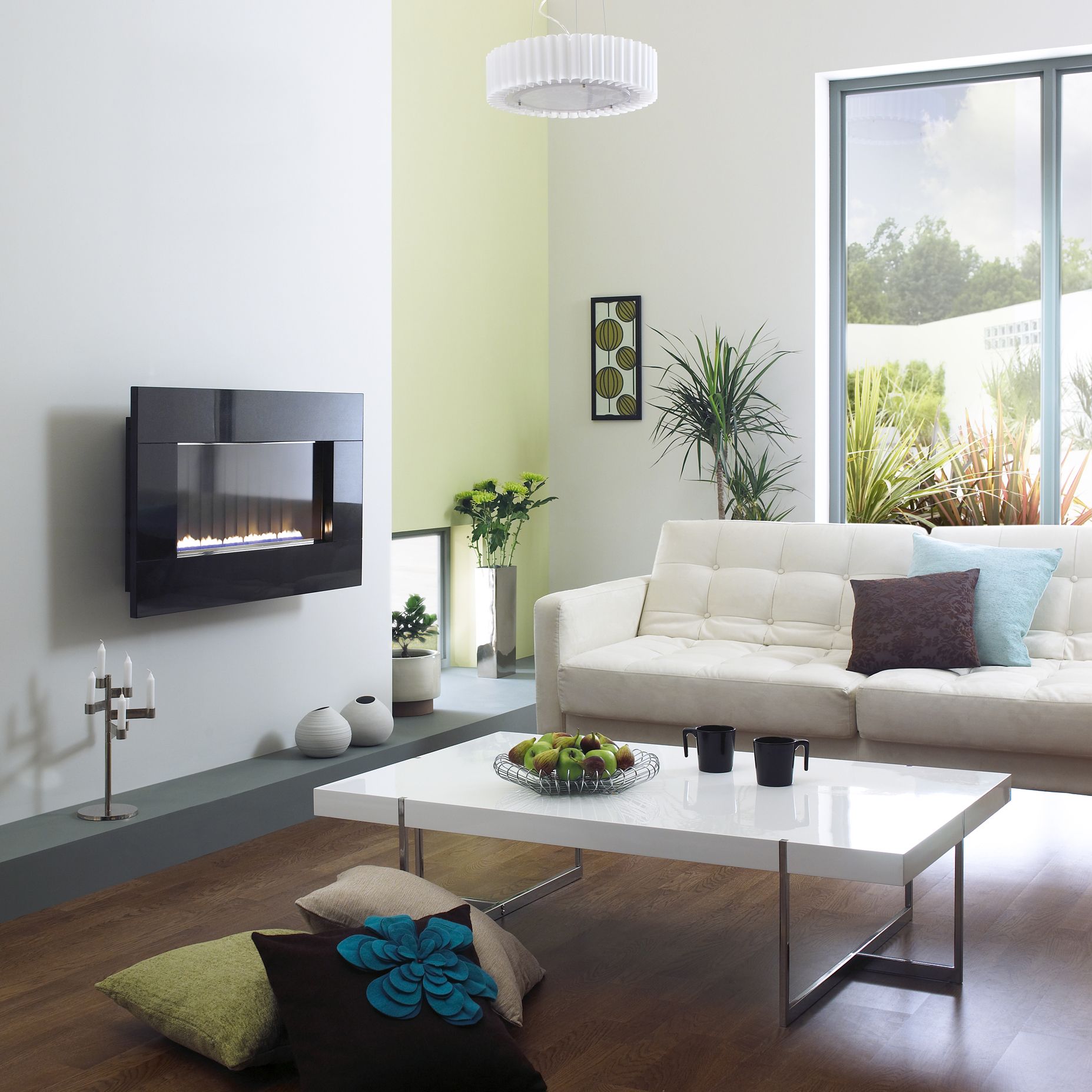 Focal Point Pinoir Black Granite Manual control Gas Fire