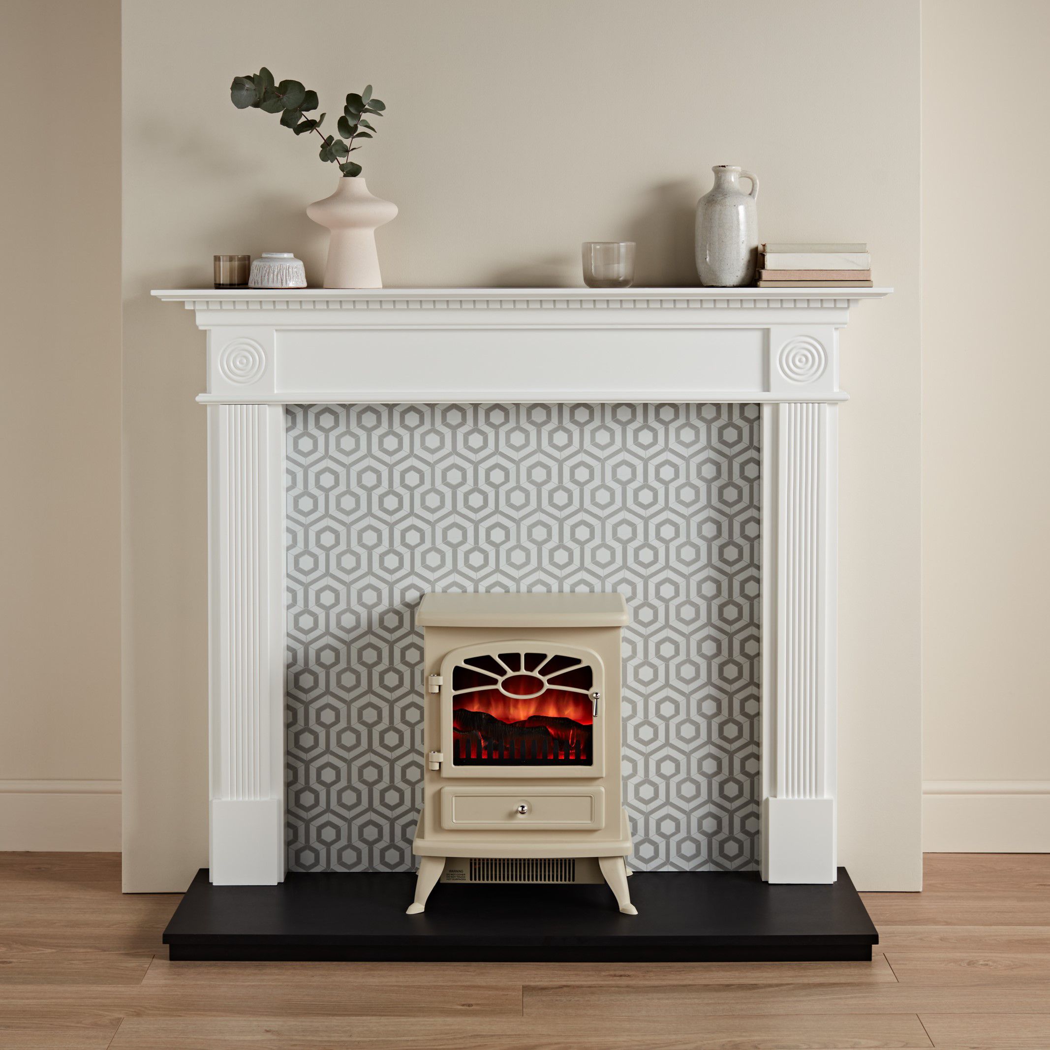 Focal Point Woodthorpe White & black MDF Fireplace surround set