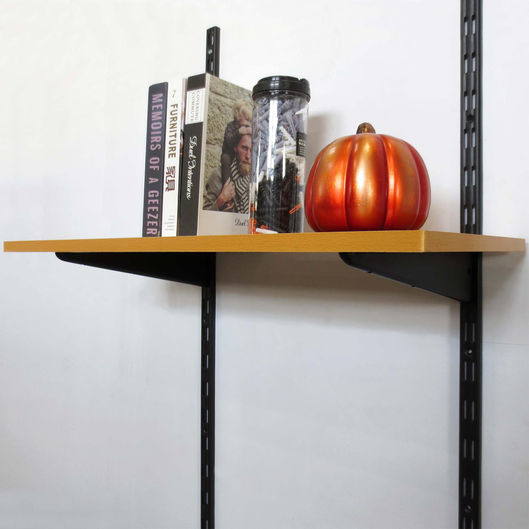 Form Black Twin slot upright (L)2000mm (W)260mm