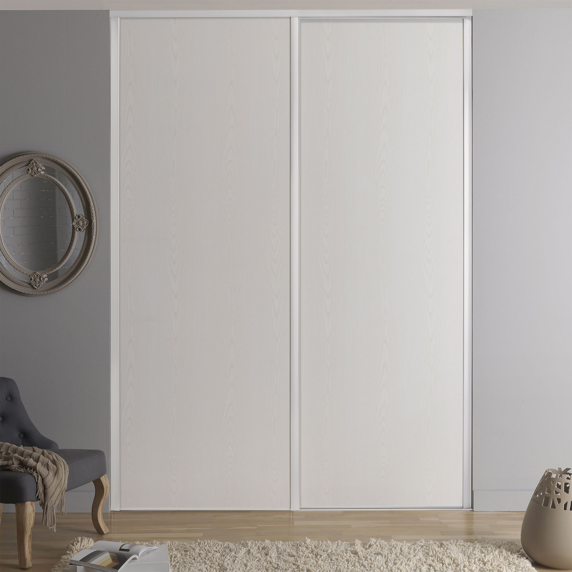 Form Valla White Single panel Sliding wardrobe door (H) 2500mm x (W) 772mm