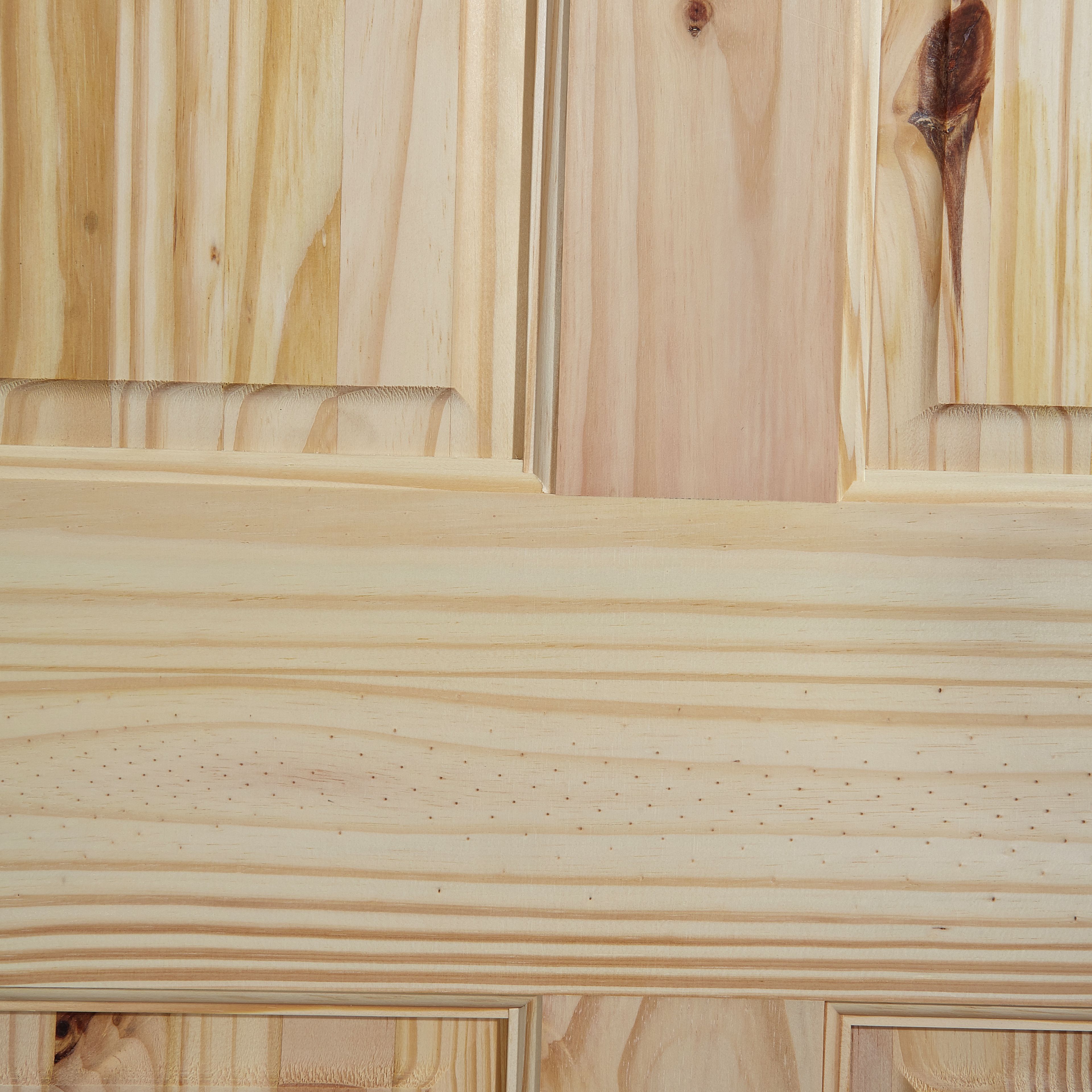 Fortia 4 panel Unglazed Victorian Natural Pine veneer Internal Timber Door, (H)1981mm (W)686mm (T)35mm