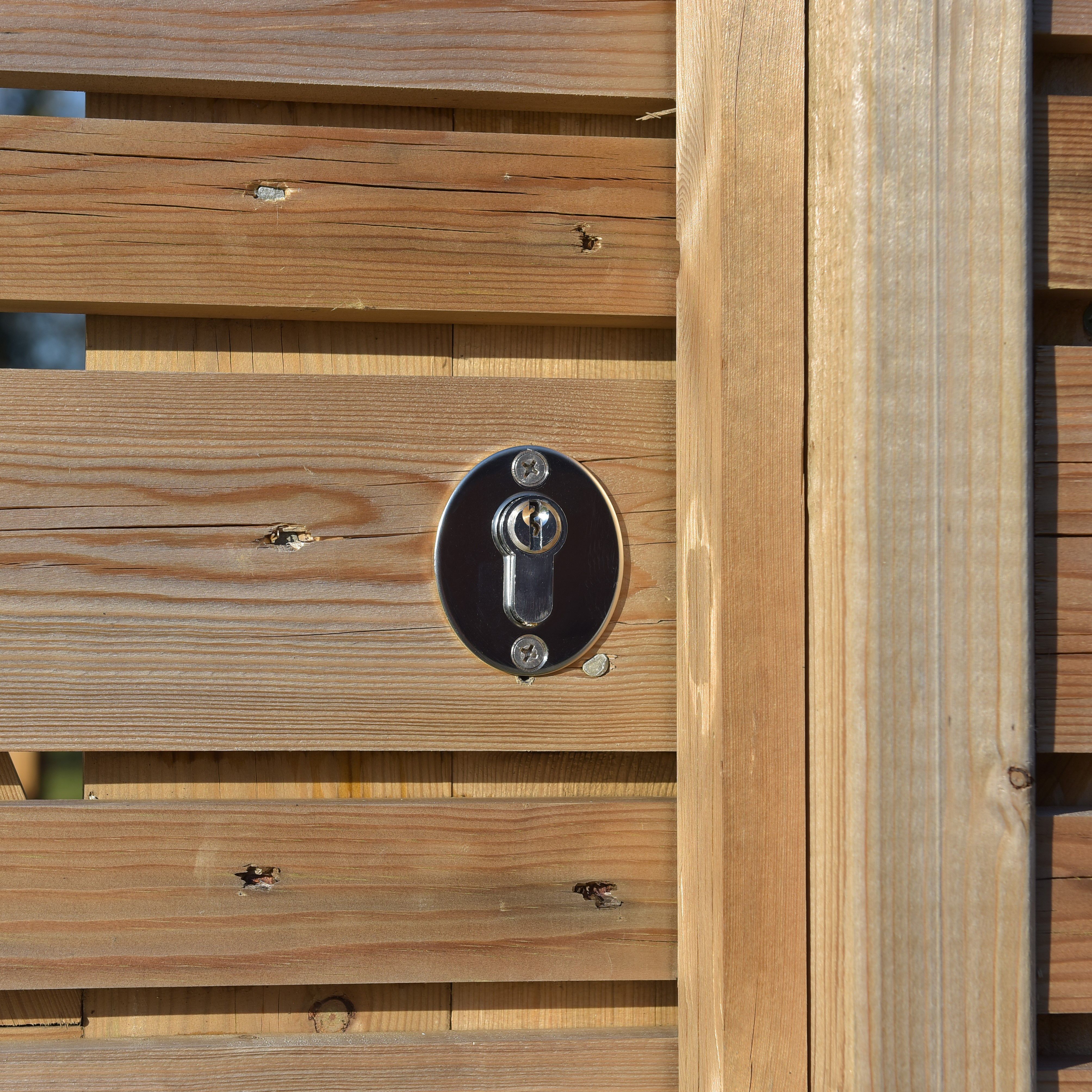 GateMate Black Stainless steel Euro Single locking long throw Barrel Gate bolt, (L)87mm (BL)70mm