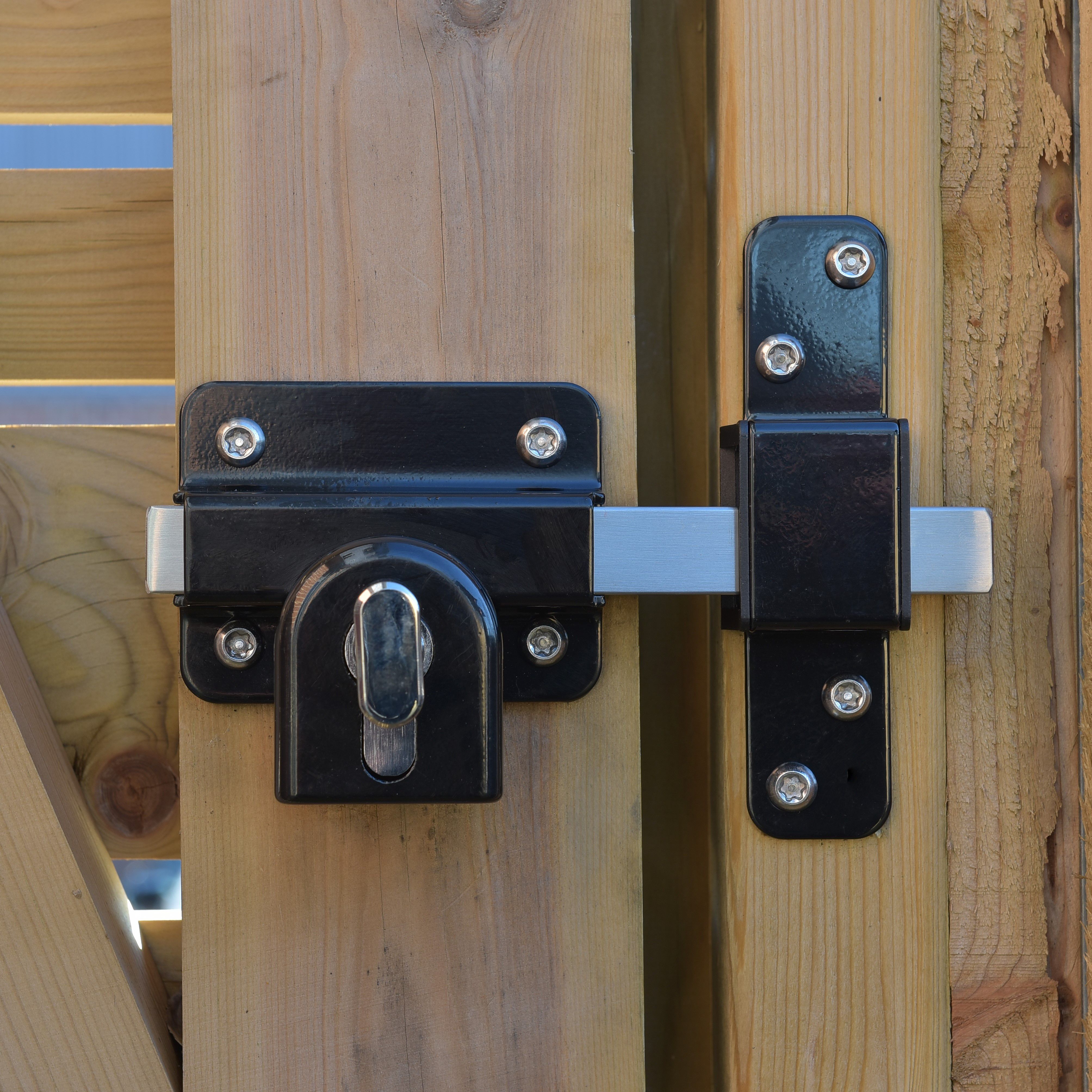 GateMate Black Stainless steel Euro Single locking long throw Barrel Gate bolt, (L)87mm (BL)70mm