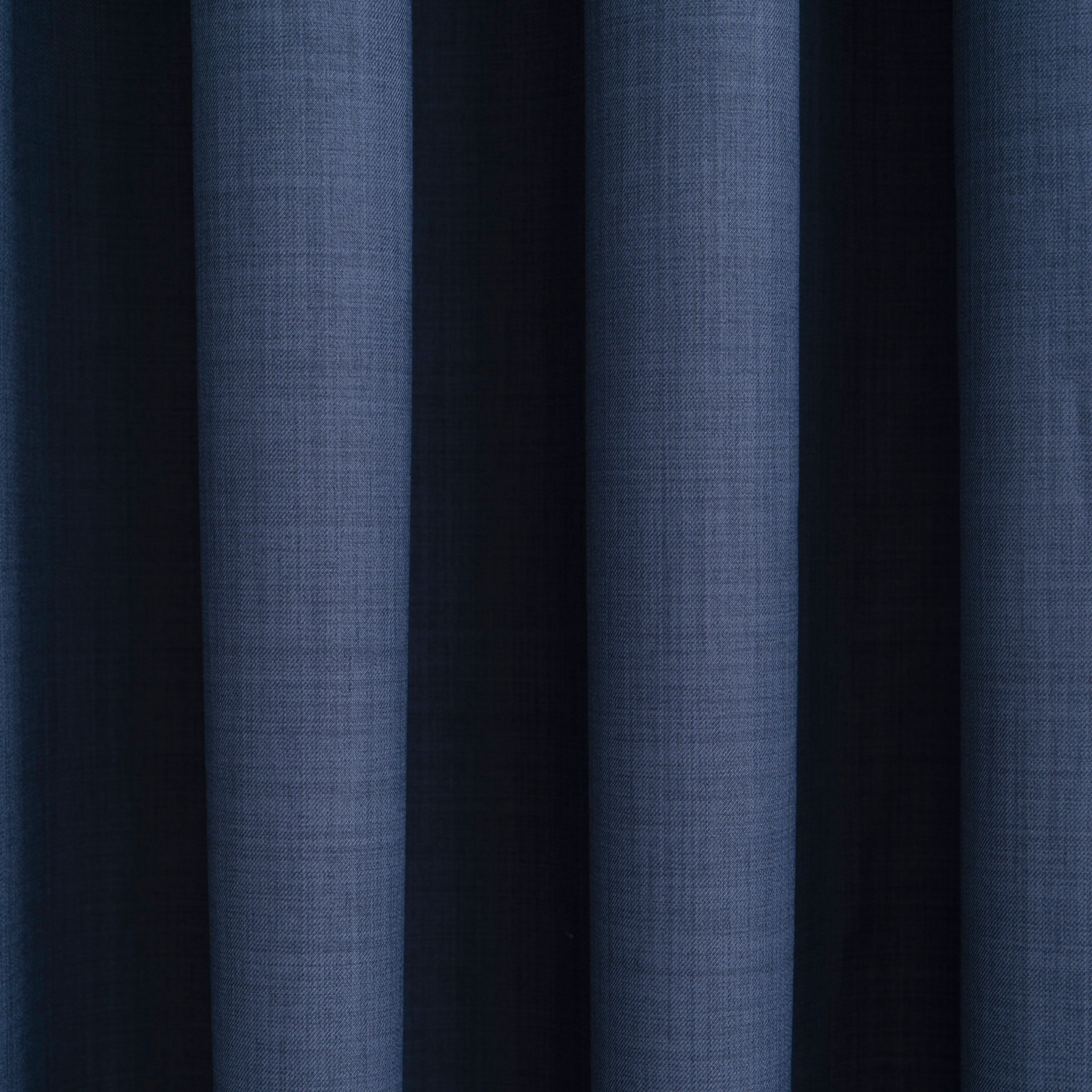 Glend Navy Plain woven Blackout & thermal Eyelet Curtain (W)117cm (L)137cm, Pair
