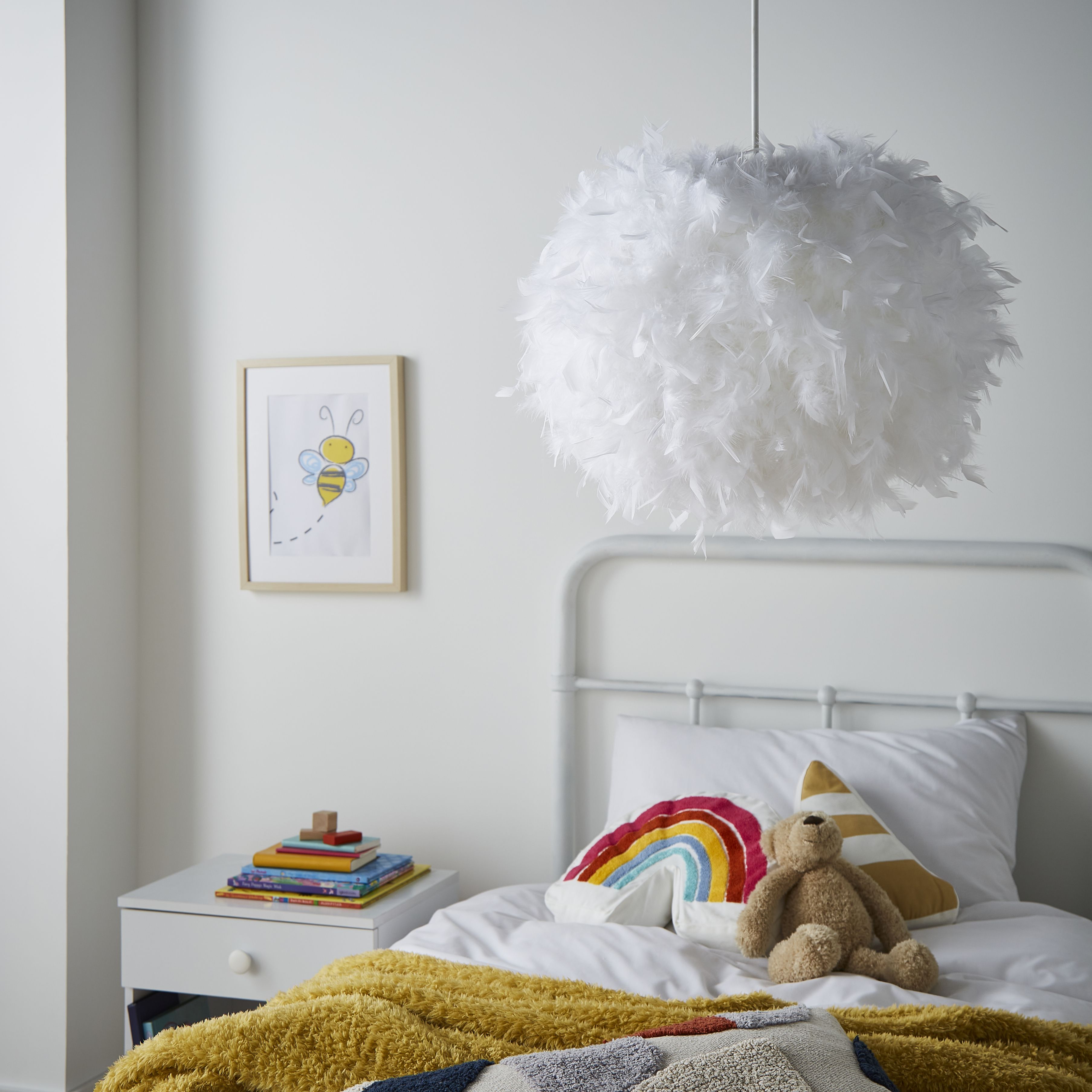 White pom best sale pom light shade