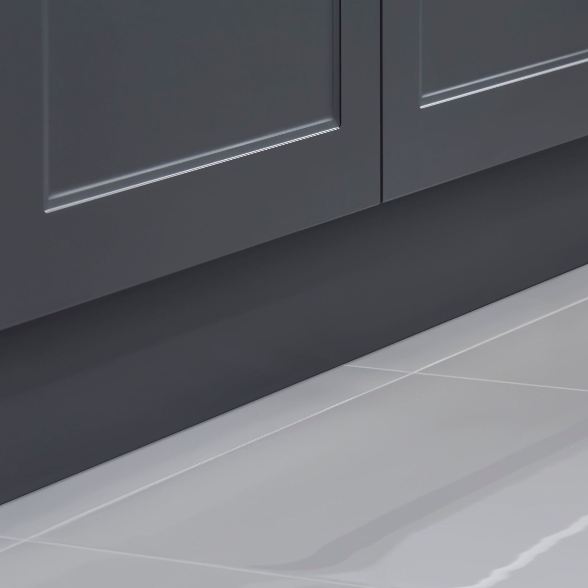 GoodHome Artemisia Graphite Square edge Plinth, (L)2400mm