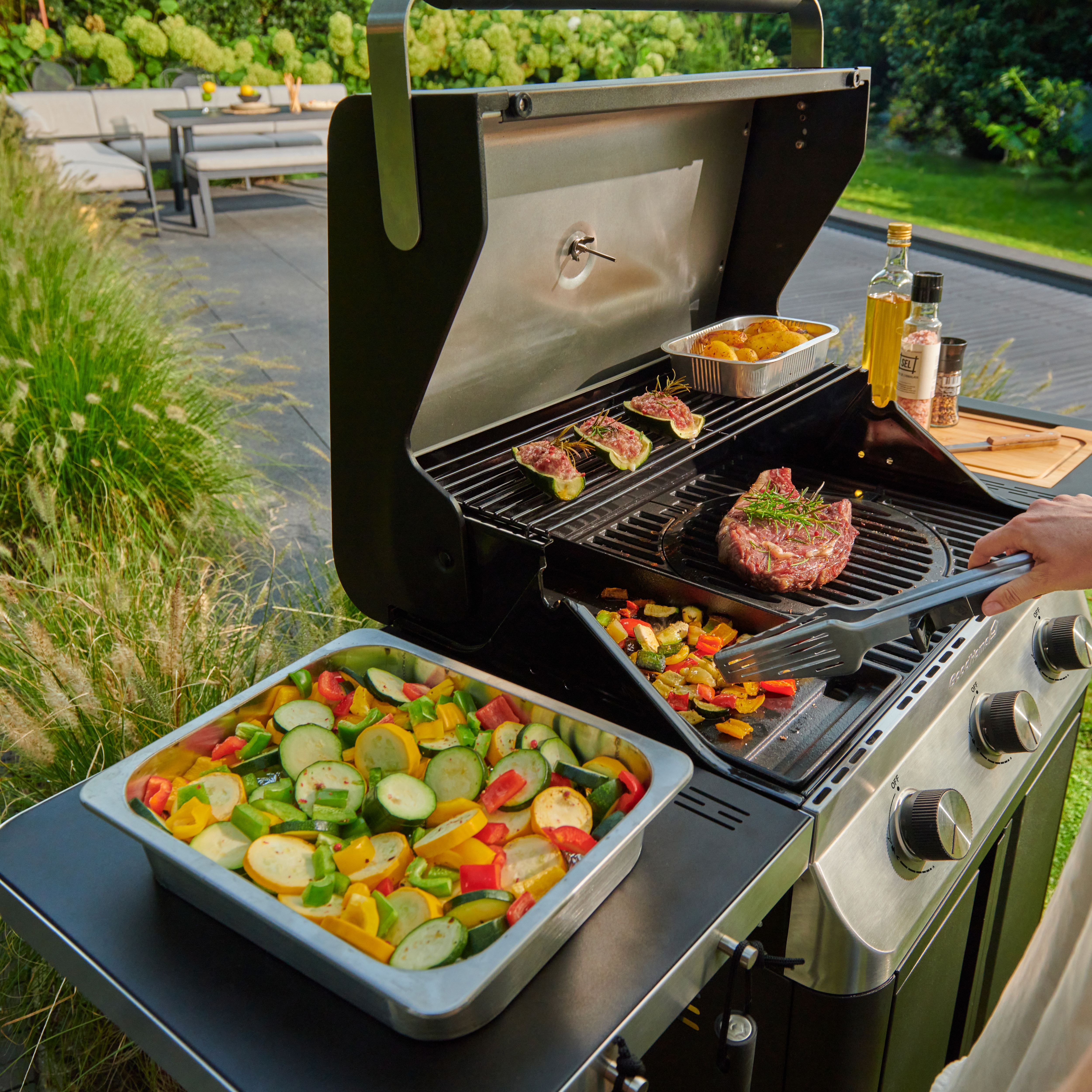 GoodHome Attaia Black 3 burner Gas BBQ
