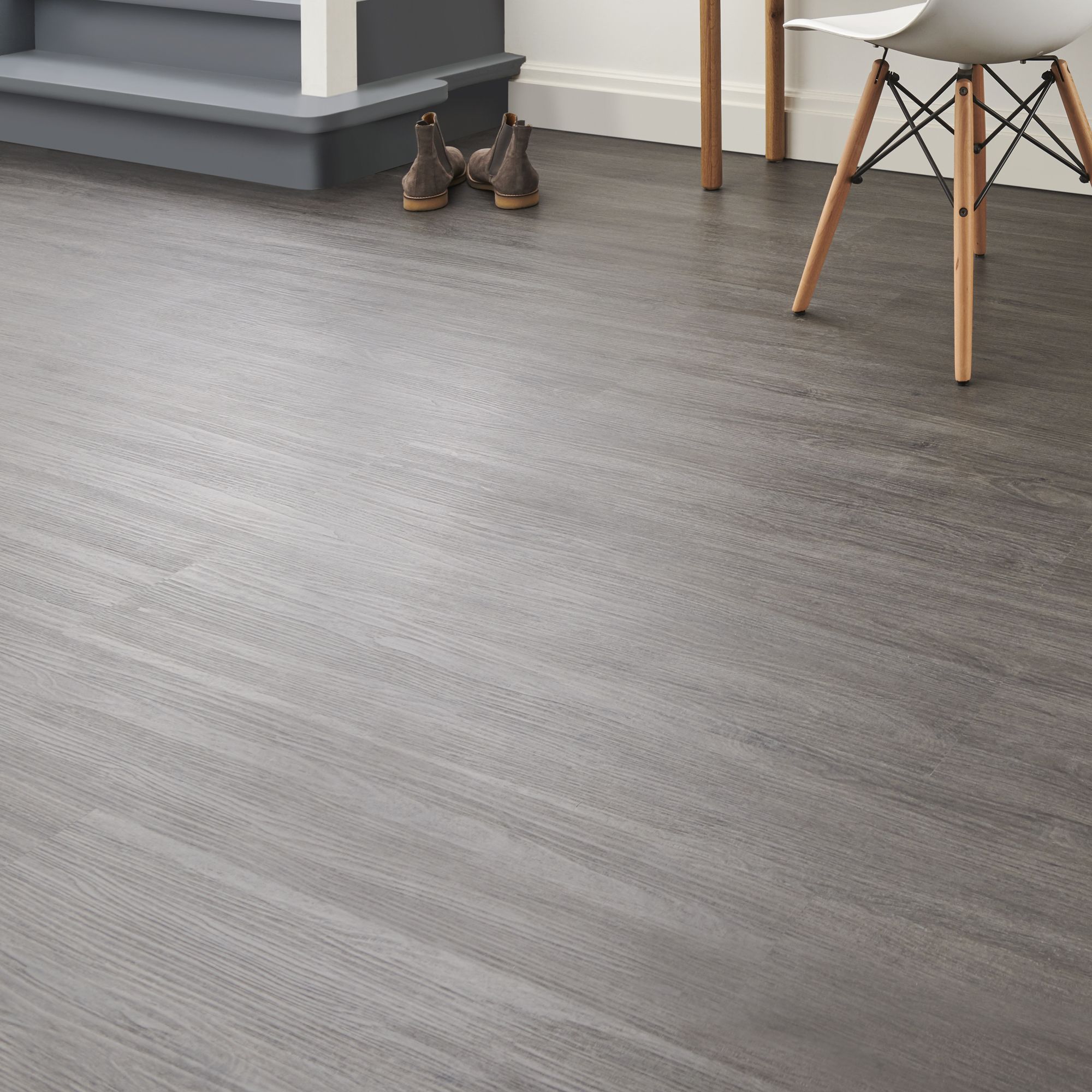 GoodHome Baila Dark grey Wood effect Click flooring Pack of 12