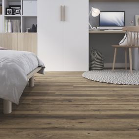 GoodHome Baila Distressed natural oak Wood effect Click flooring Pack of 12