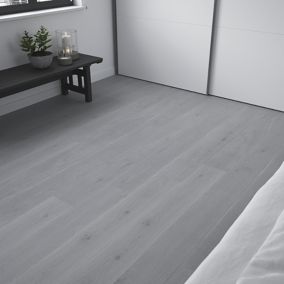 GoodHome Baila Grey oak Wood effect Click flooring Pack of 12