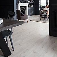 GoodHome Bilston Greige Oak effect Laminate Flooring, 2.49m²