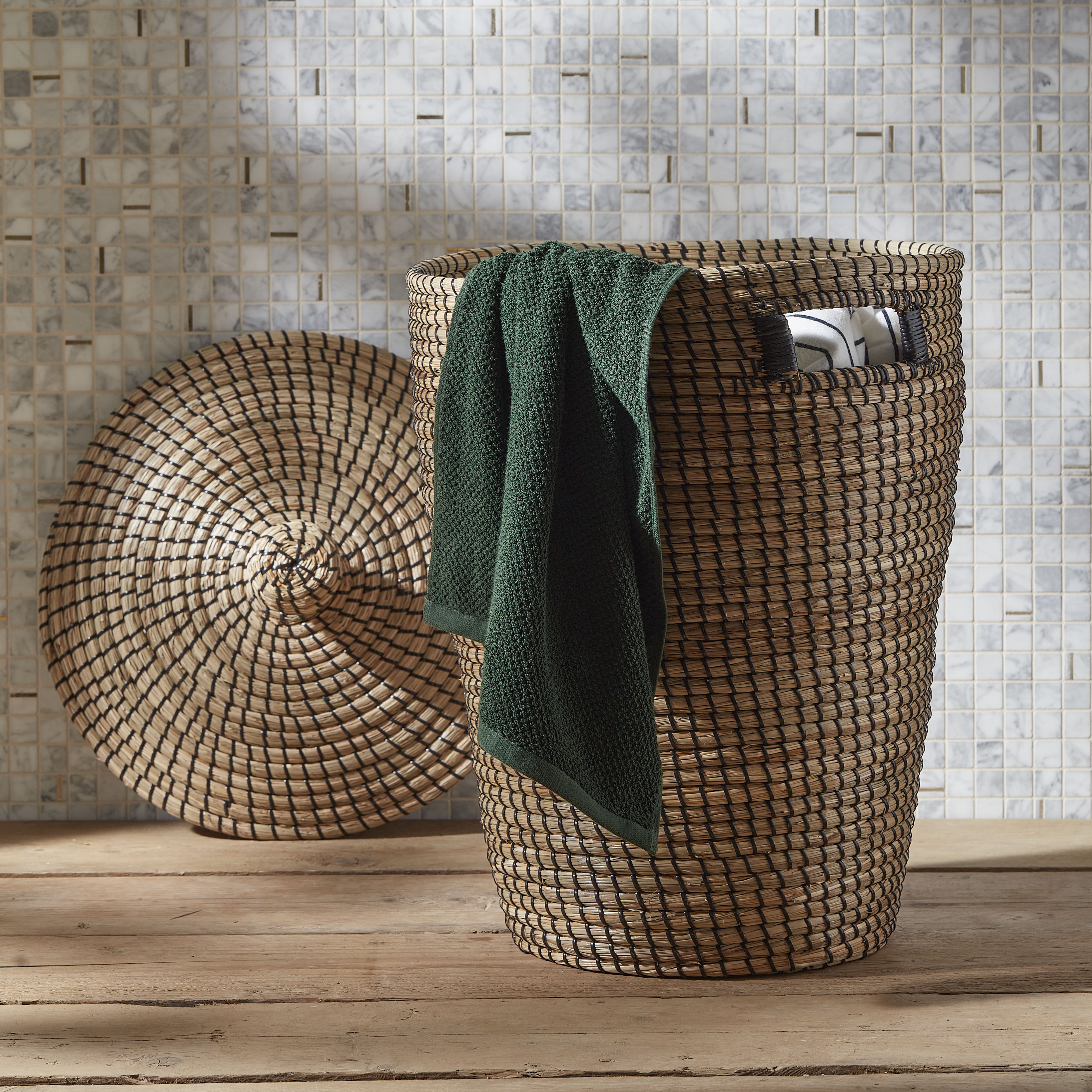 GoodHome Bonetta Seagrass & black Polyester (PES) & seagrass Laundry bin, 44L